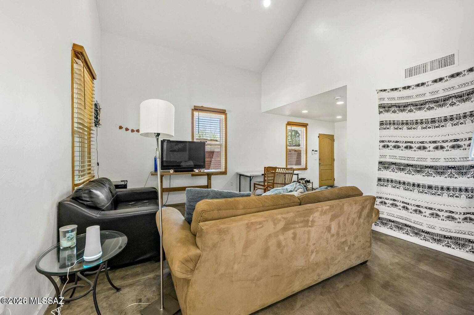 West University Court (1-7) - Residential Lease