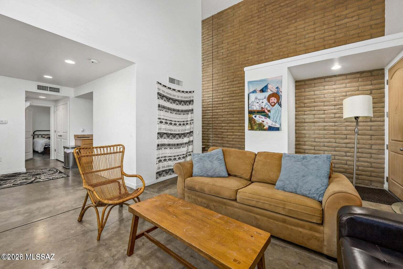 West University Court (1-7) - Residential Lease