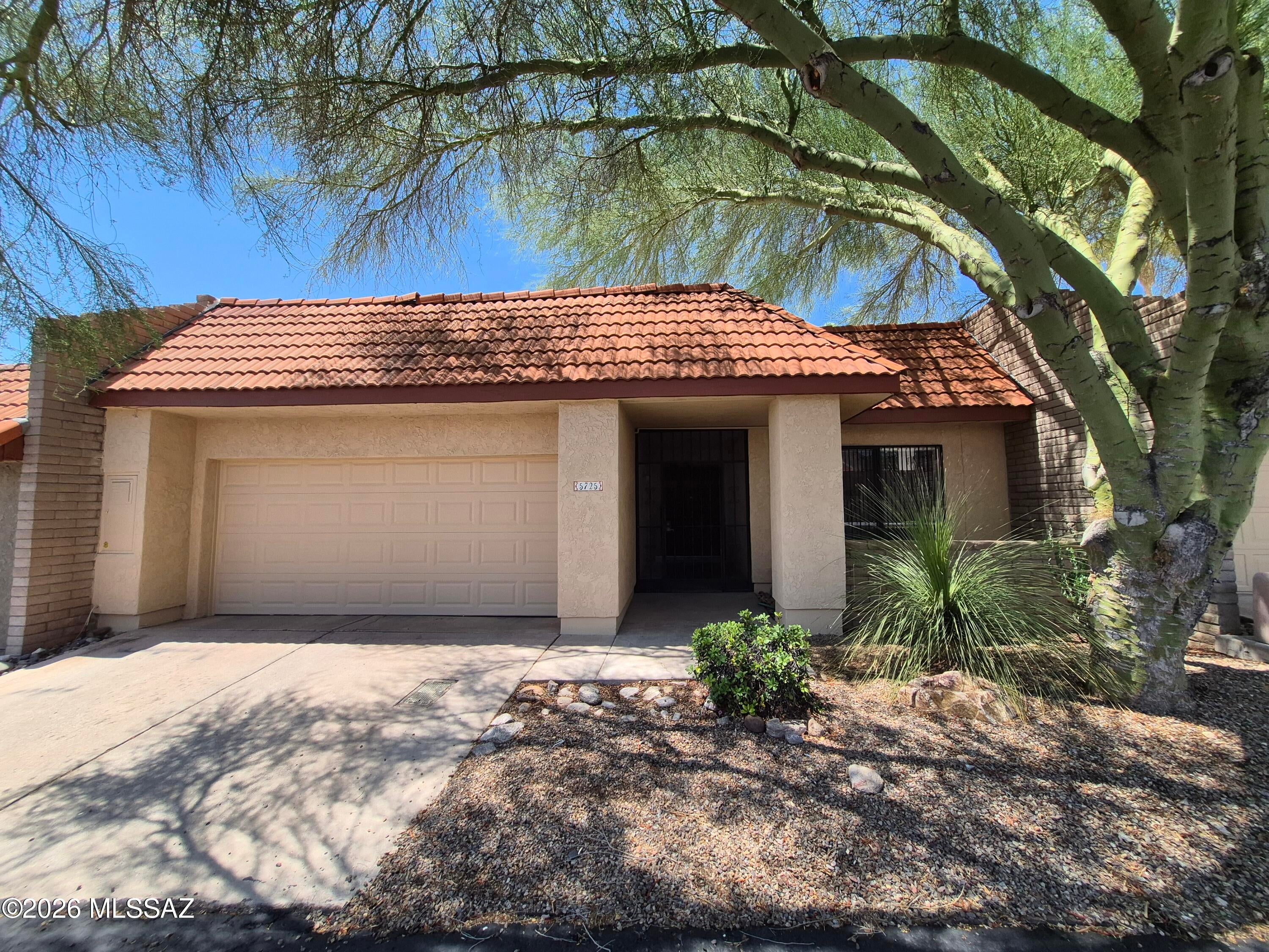 Just updated 3 bedroom, 2 bath located in the stunning Catalina Foothills minutes from the best of what Tucson & the Southwest have to offer. Large Master Suite has a walk-in closet, vanity area with dual sinks & large walk-in shower. The spacious floor plan separates the Master Suite from the Second & Third bedrooms. The floorplan includes a Full Kitchen, Family Room, Dining Room, Breakfast Nook, interior Patio with sitting area, back yard with covered porch, 2 car garage, and laundry. Residents enjoy an impressive array of HOA amenities including cable, internet, trash service, front landscaping, two pools (one heated), spa, clubhouse, fitness center, playground, and lighted tennis, pickleball, basketball courts. District 16 schools.
