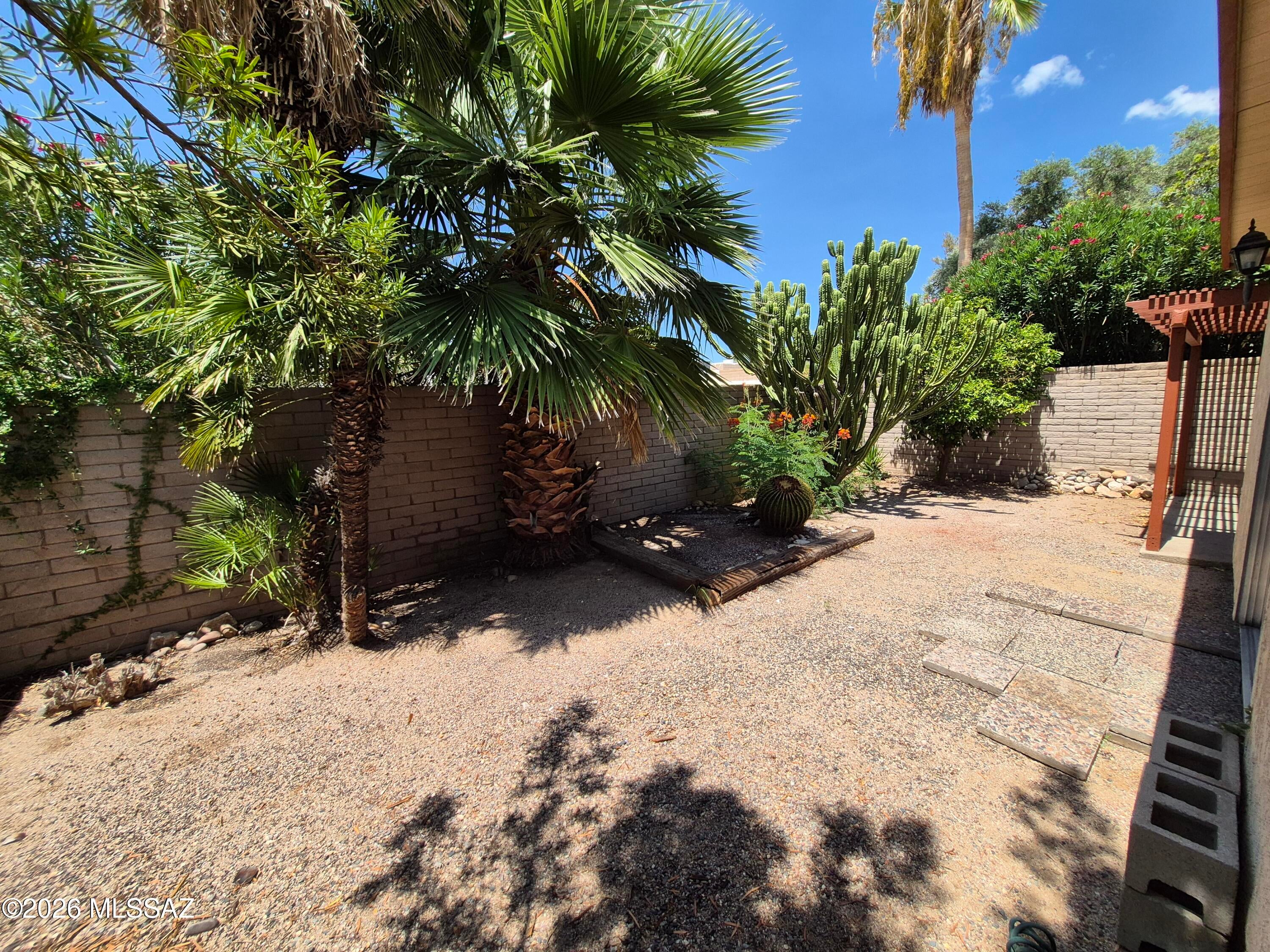 Catalina Del Rey (1-179) - Residential Lease