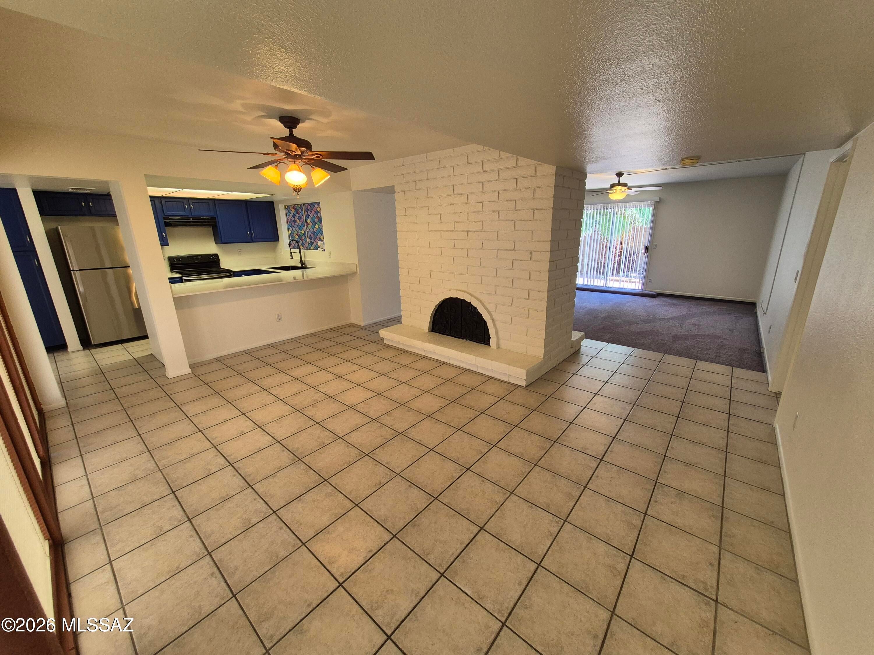 Catalina Del Rey (1-179) - Residential Lease
