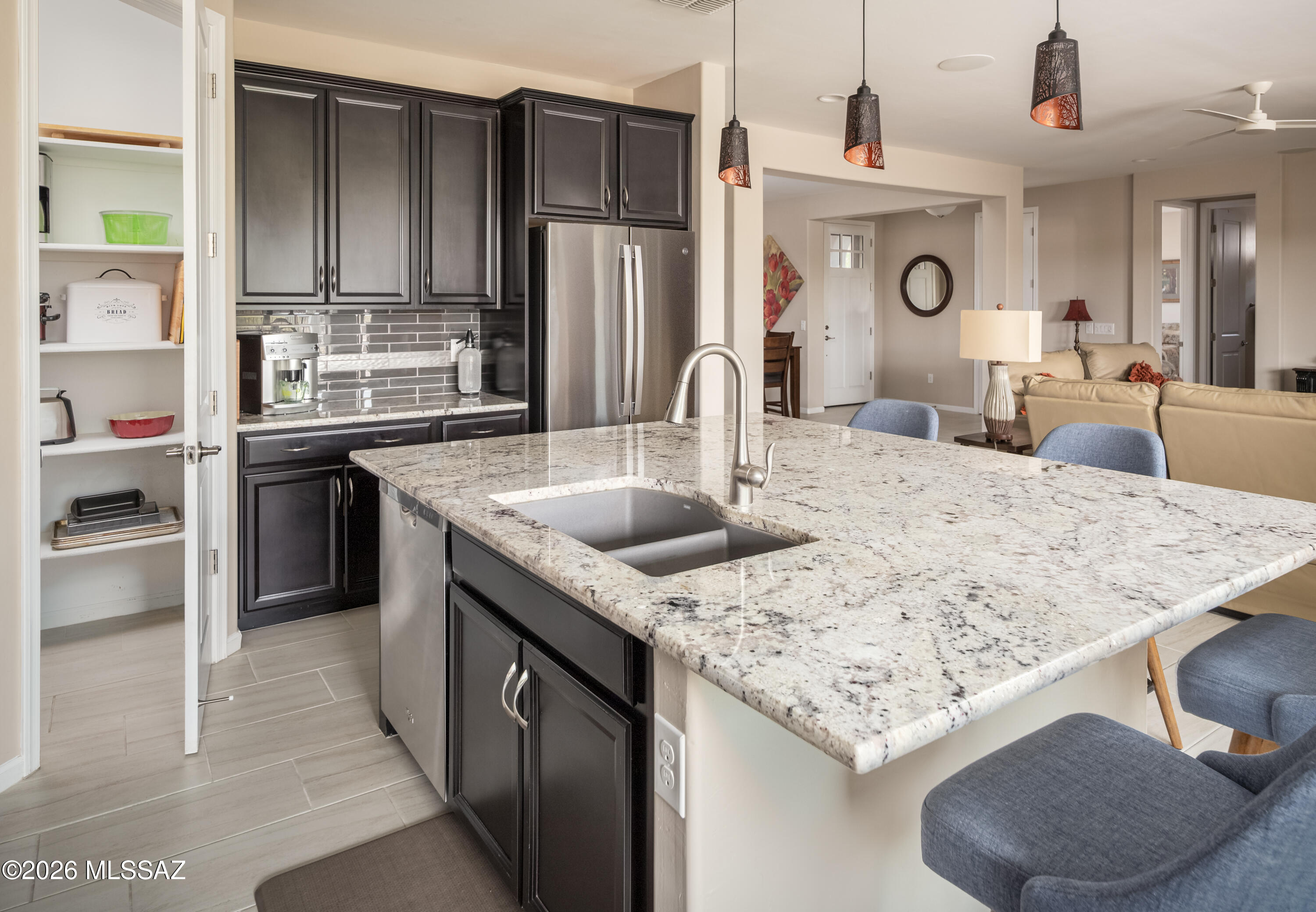 Golden Barrel Place At Dove Mountain SQ20141710079 - Residential