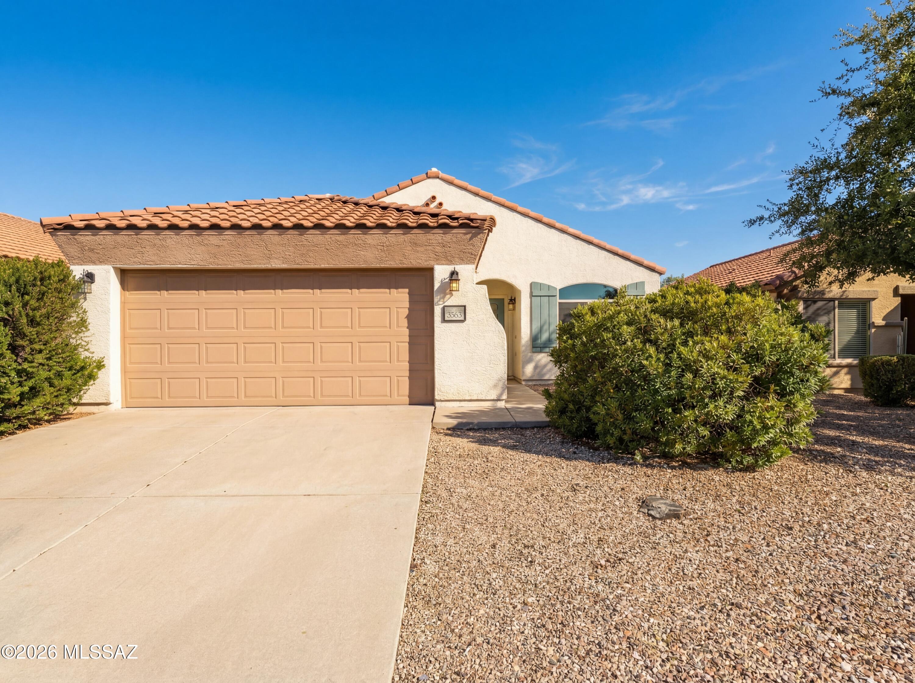 Serenata (1-98) - Residential