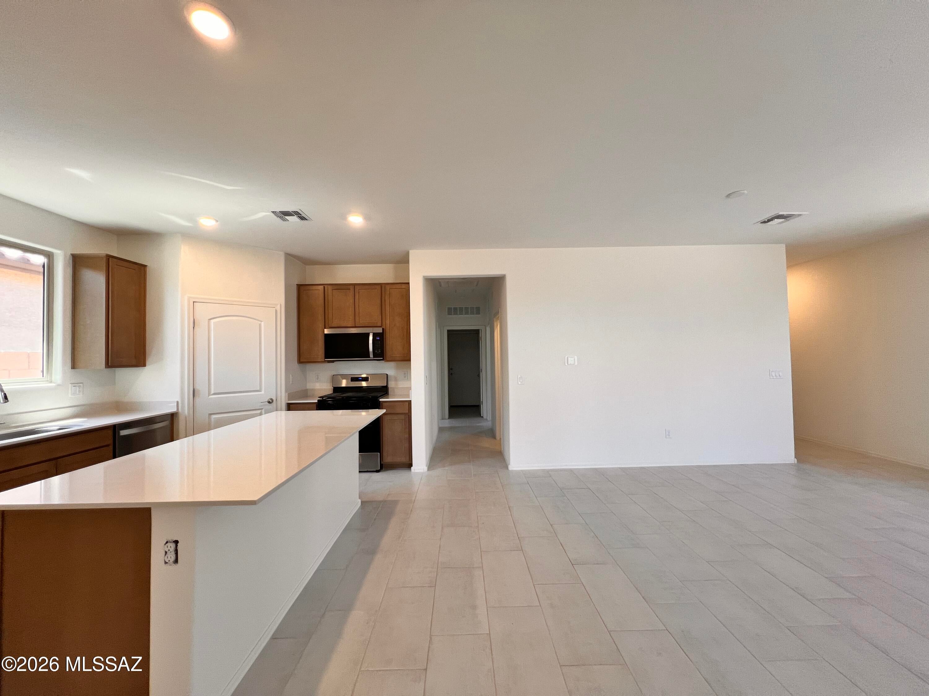 La Escalera Phase 1 - Residential Lease