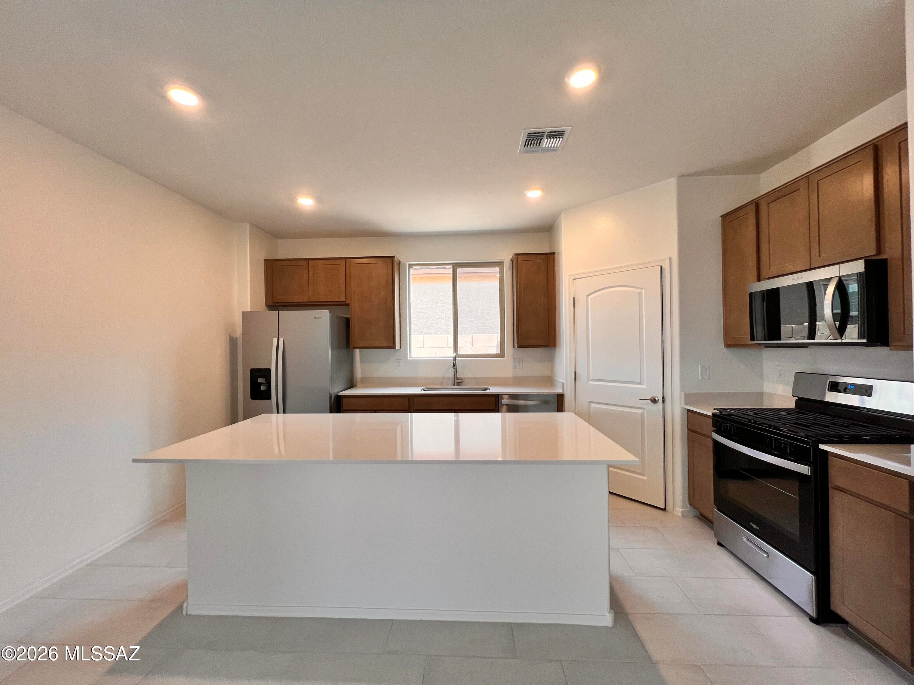 La Escalera Phase 1 - Residential Lease