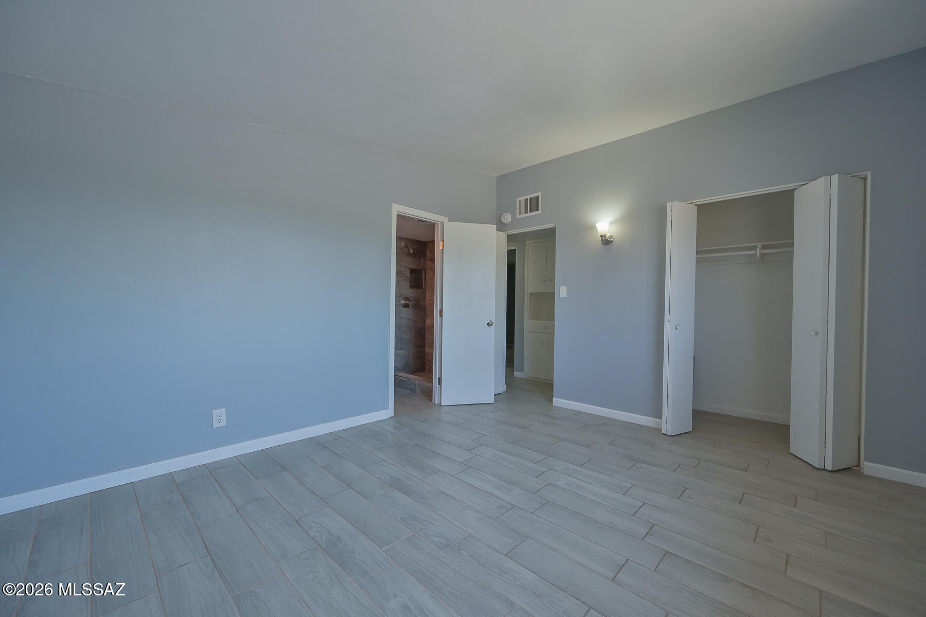 Kingston Knolls Terrace - Residential