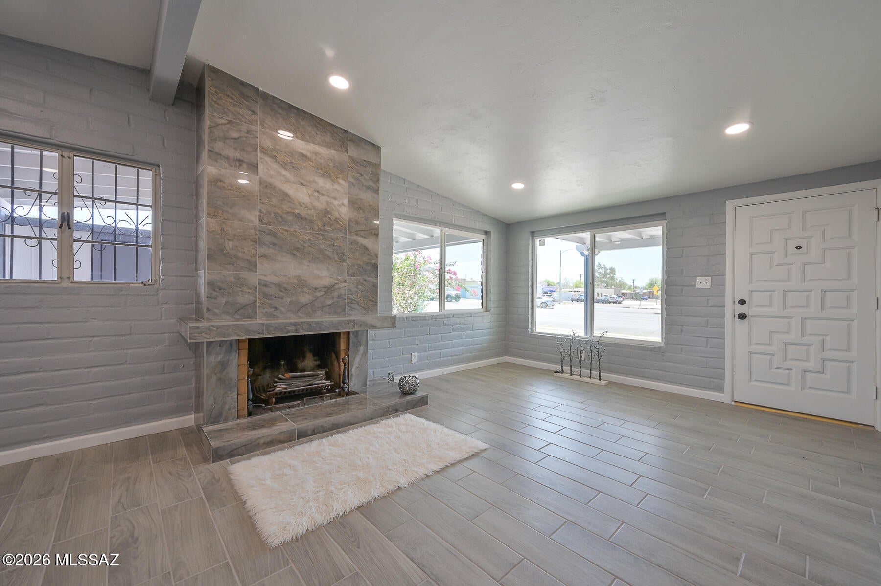 Kingston Knolls Terrace - Residential