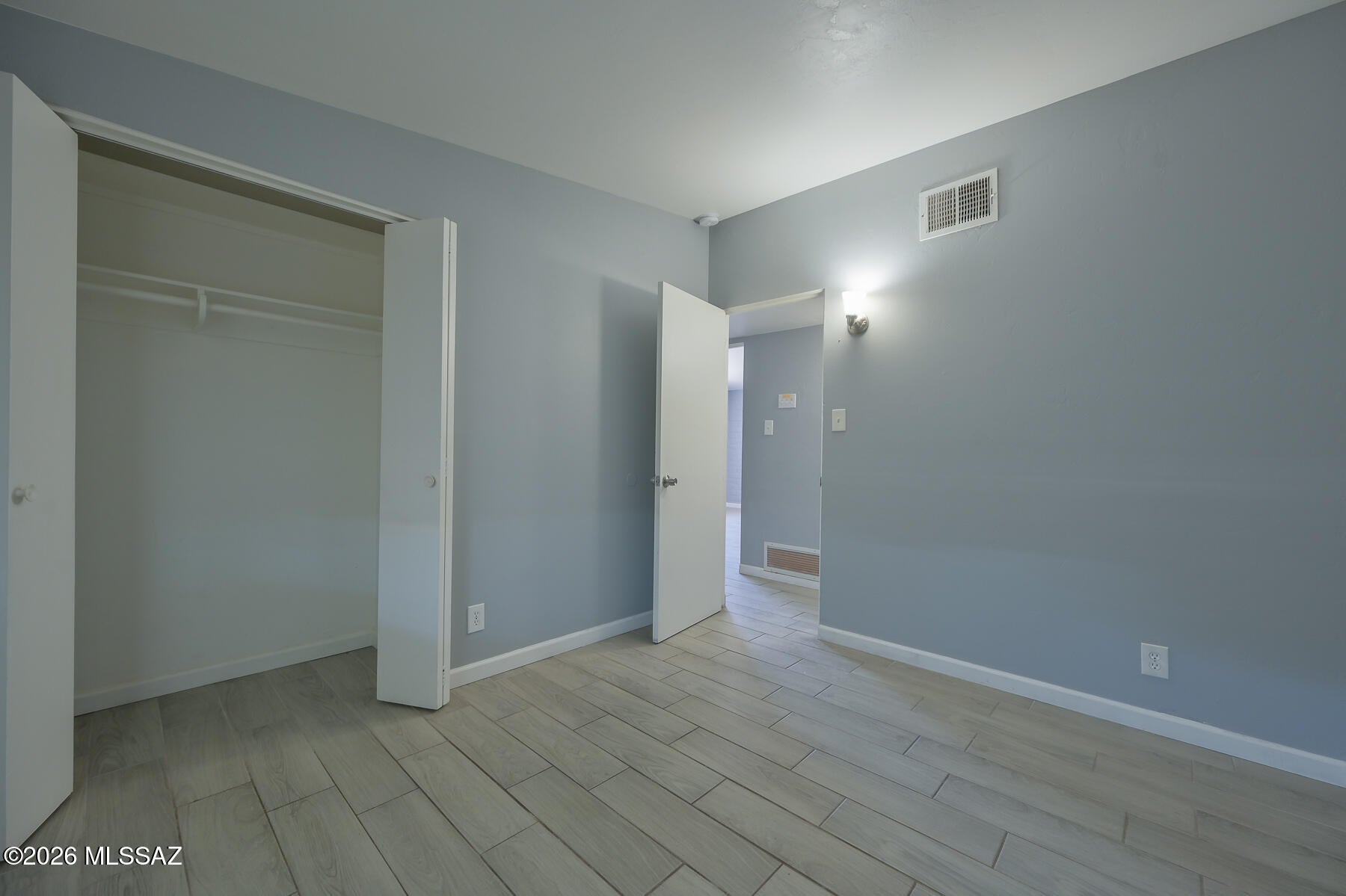 Kingston Knolls Terrace - Residential