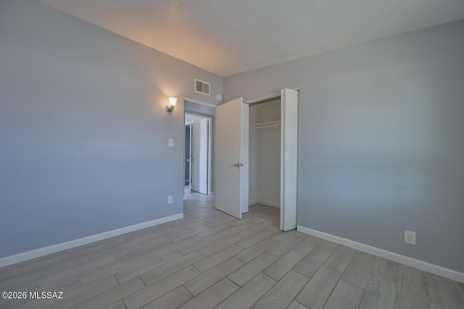 Kingston Knolls Terrace - Residential