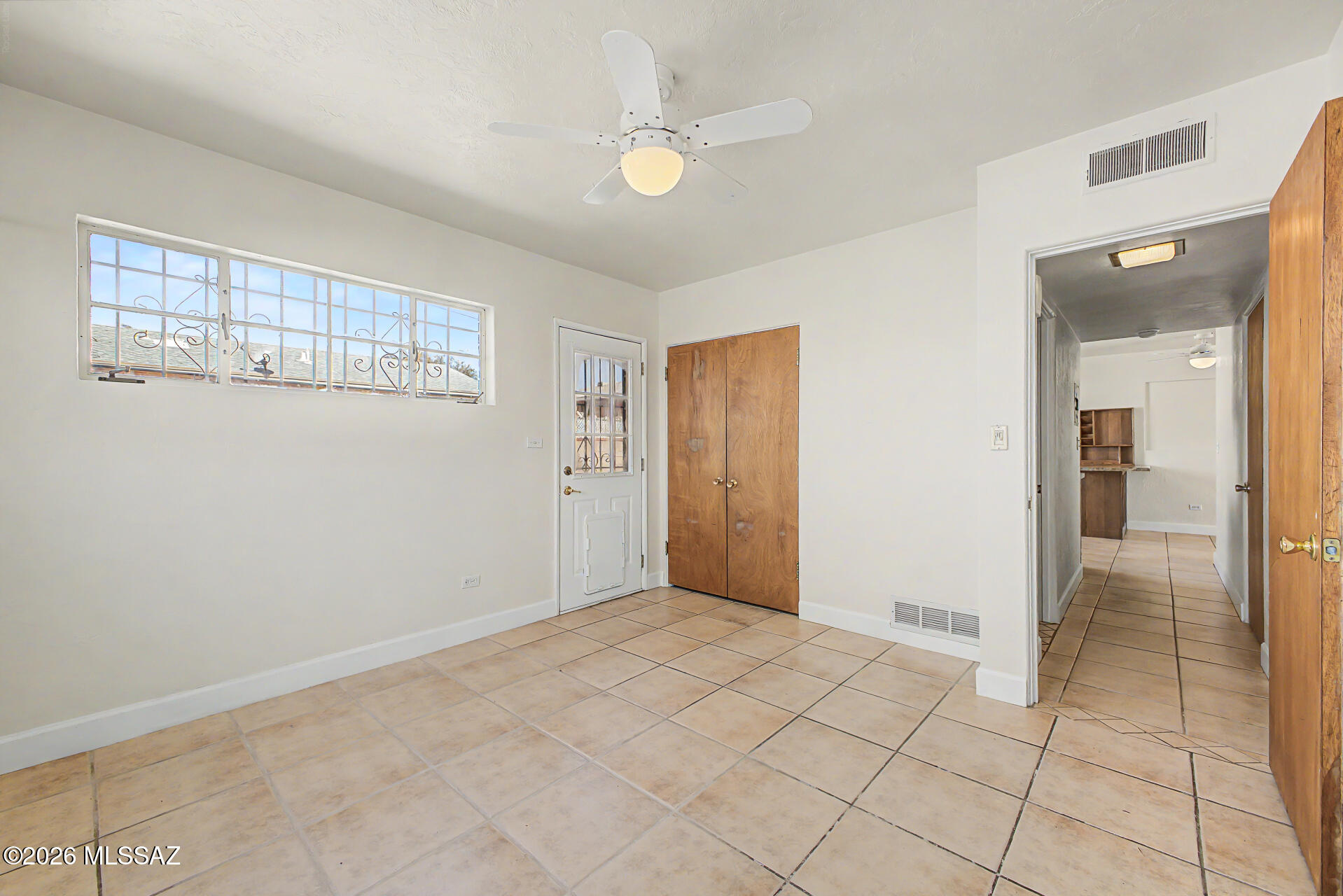 El Cortez Heights - Residential
