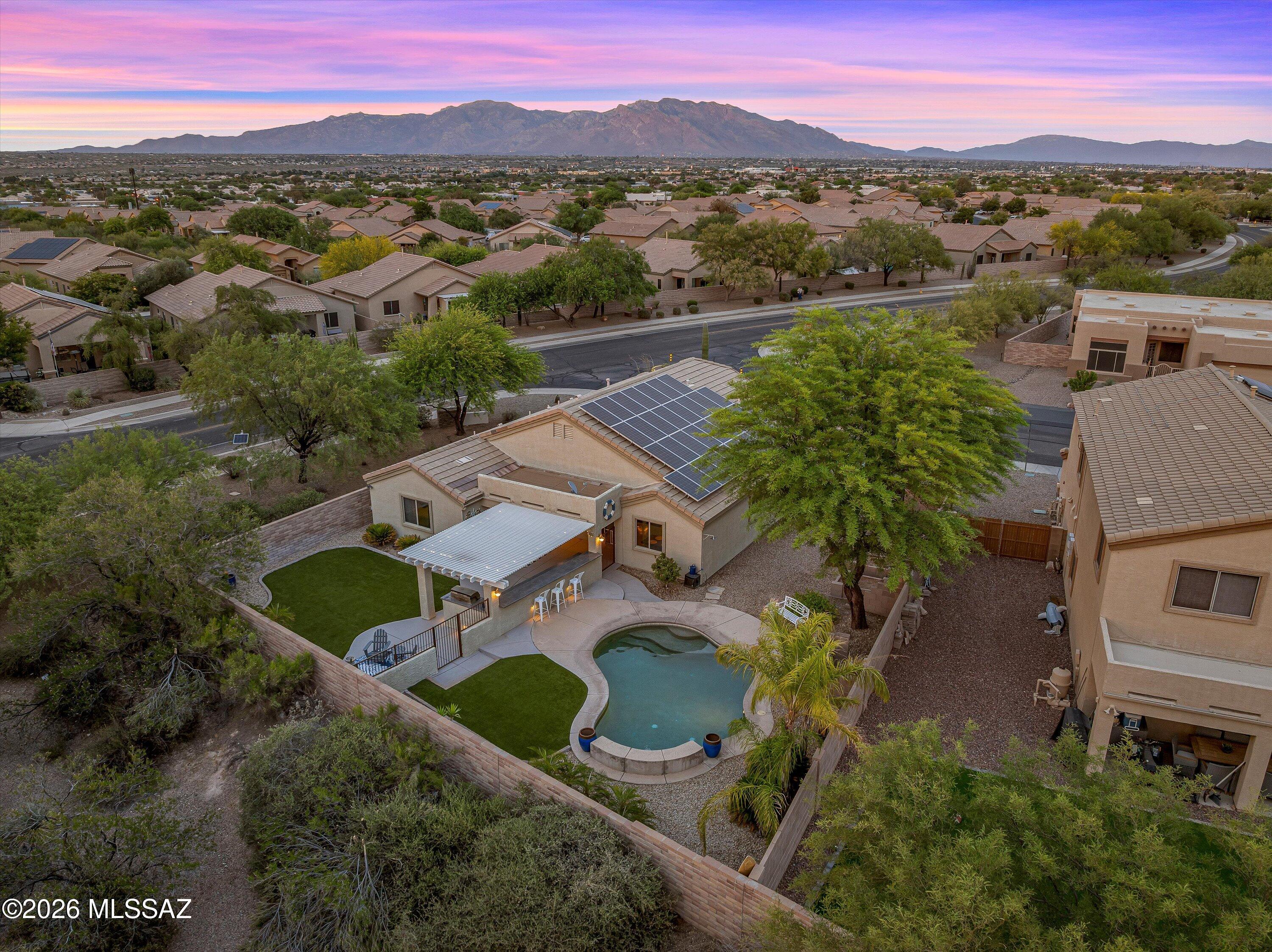 Continental Reserve Blk. 16B (1-86) - Residential
