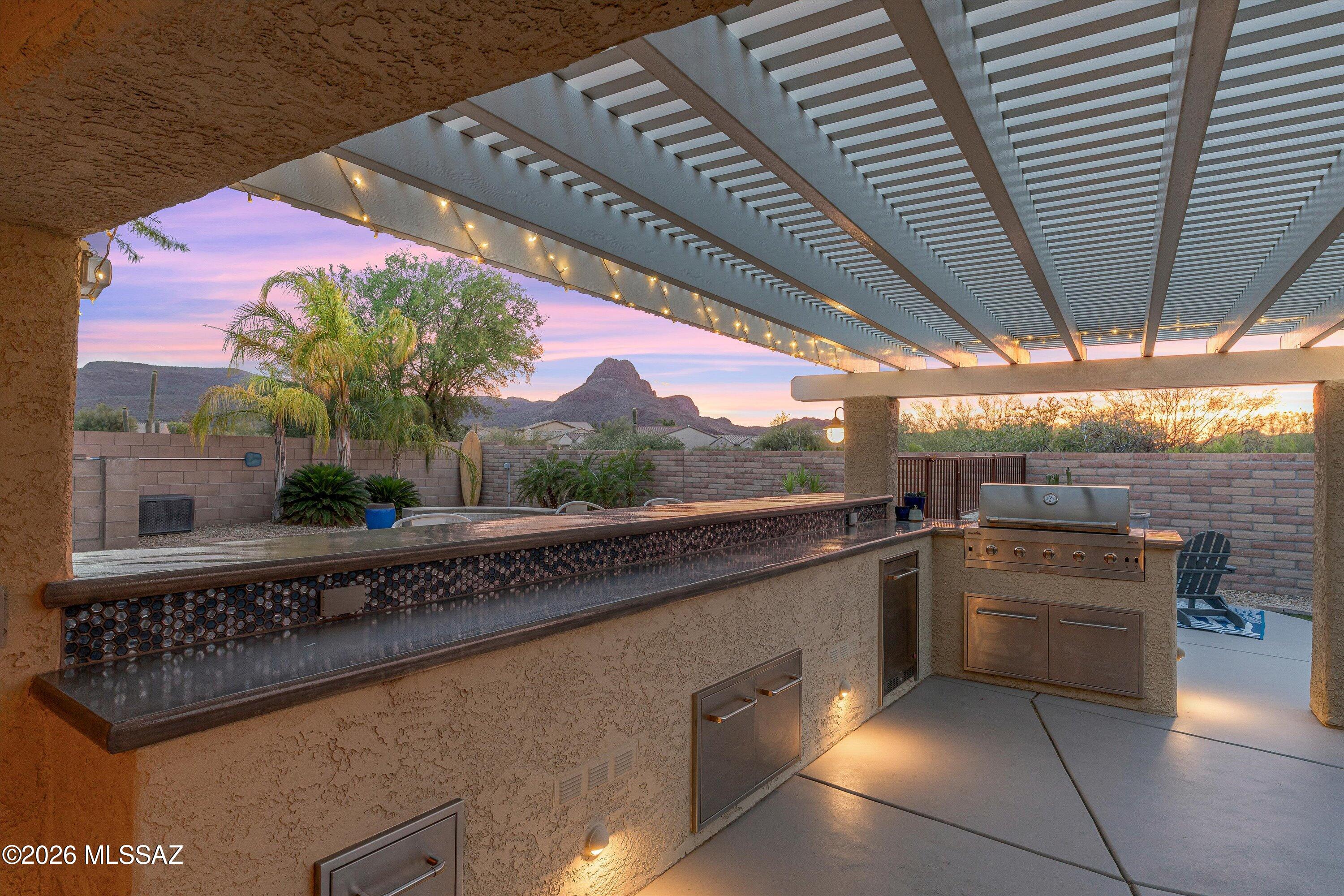 Continental Reserve Blk. 16B (1-86) - Residential