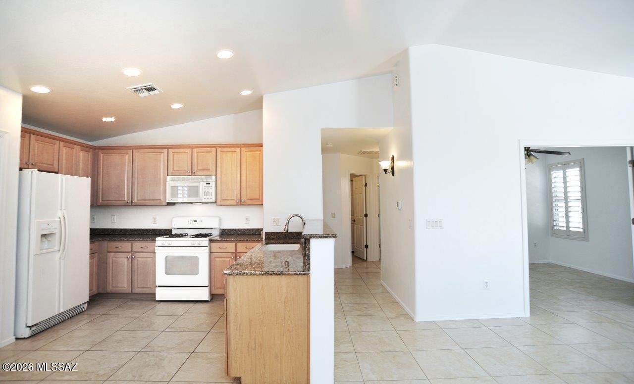 The Villages IV At Dove Mountain (1-47) - Residential Lease