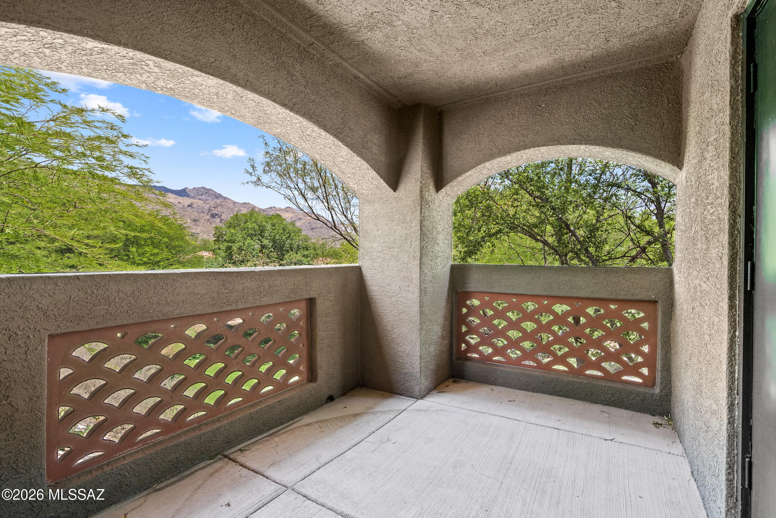 Veranda at Ventana Condominiums - Residential