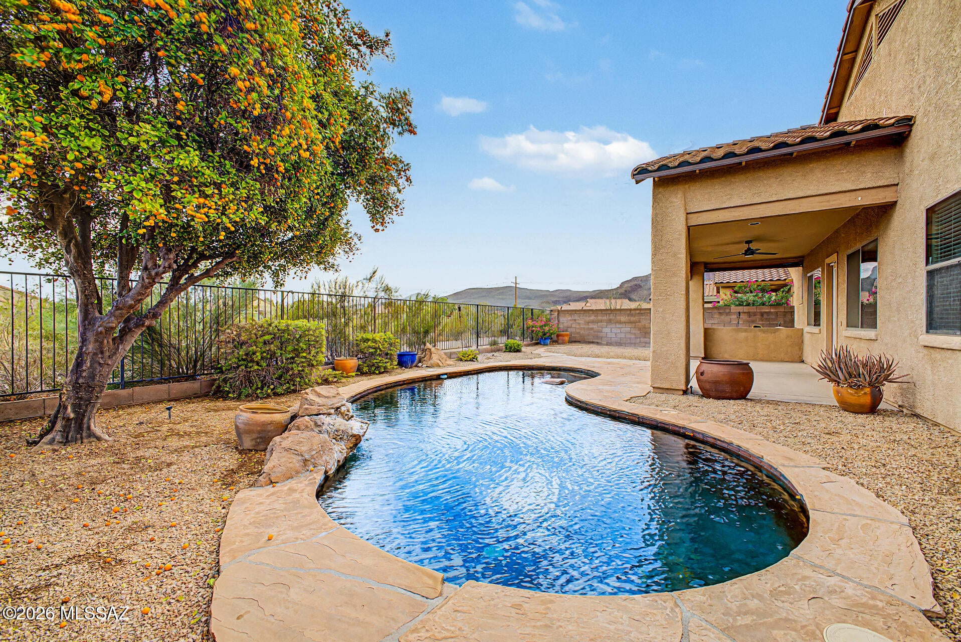 Continental Reserve Blk. 1 & 7 (1-61) - Residential