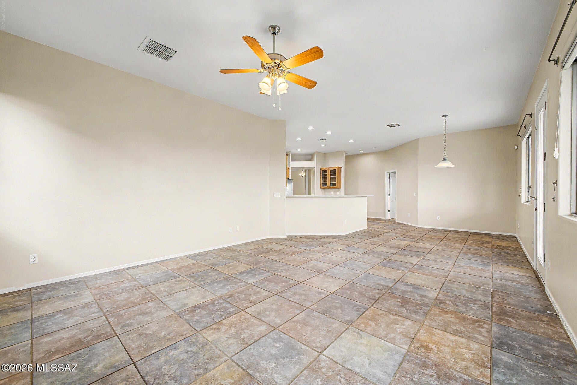 Continental Reserve Blk. 1 & 7 (1-61) - Residential