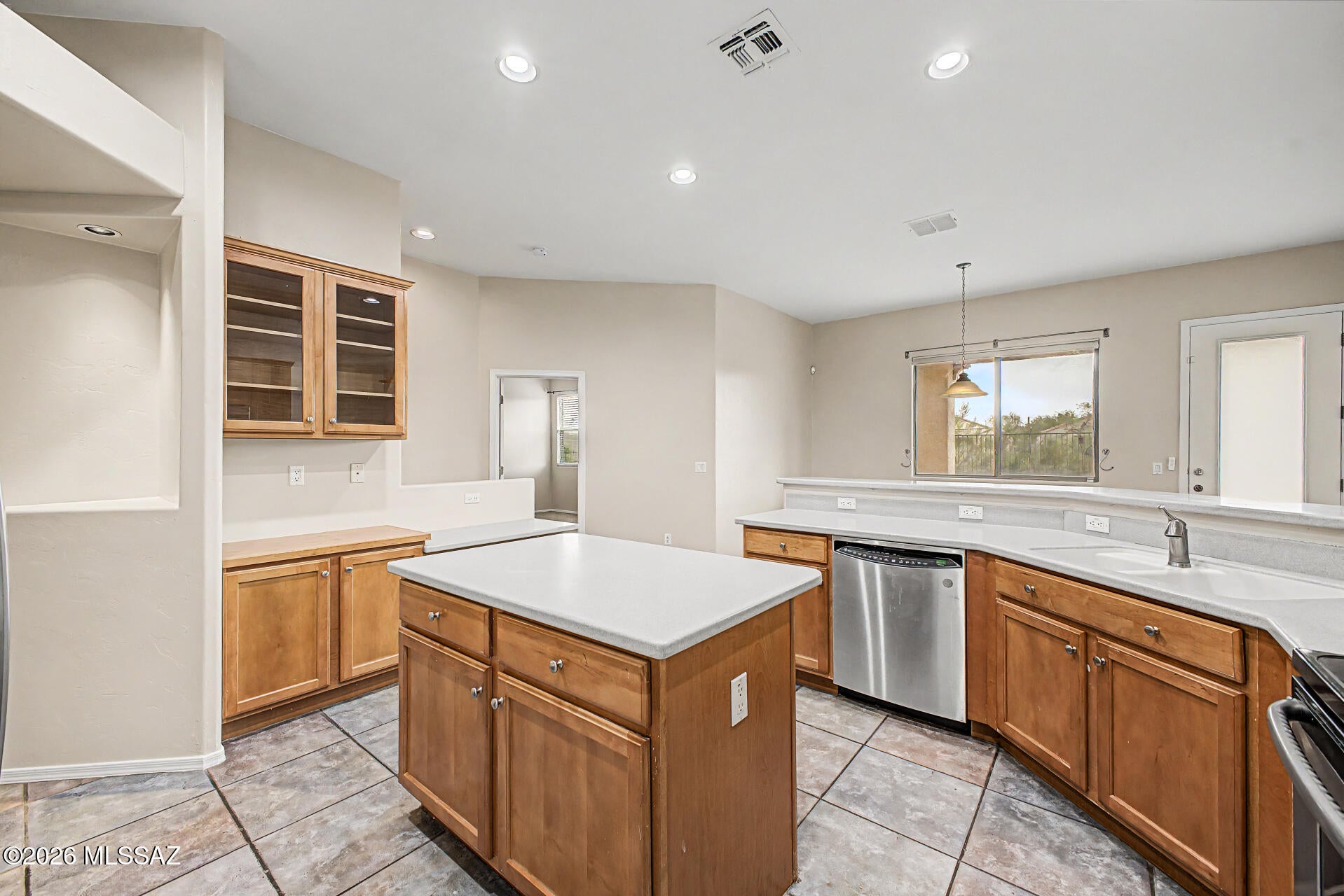 Continental Reserve Blk. 1 & 7 (1-61) - Residential