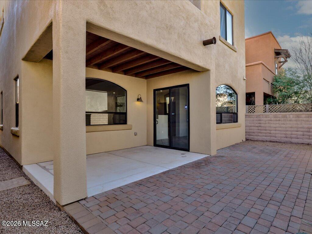 Oasis Harrison - Residential
