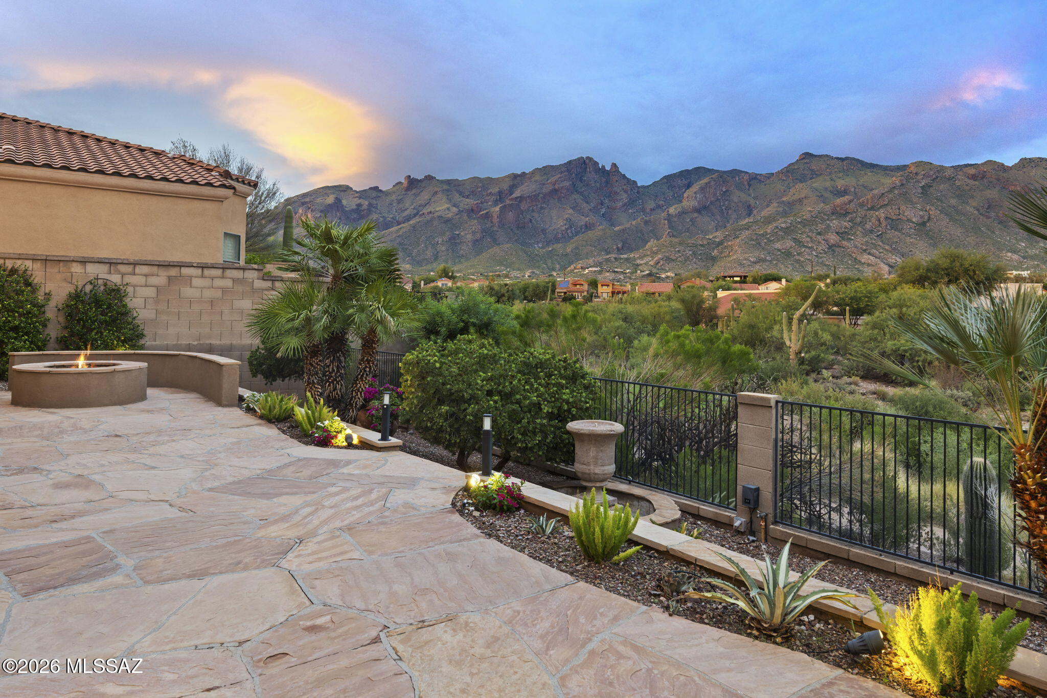La Paloma - Residential