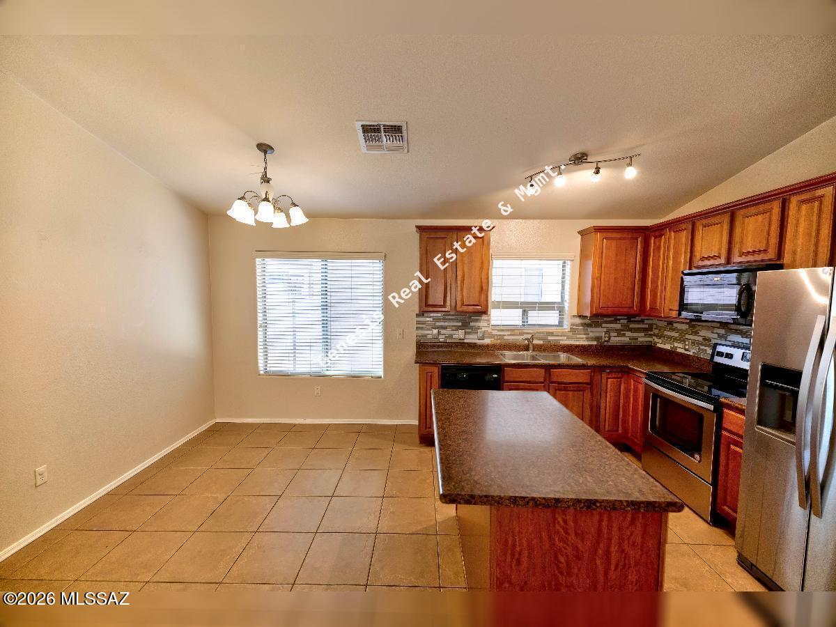 N/A - Residential Lease