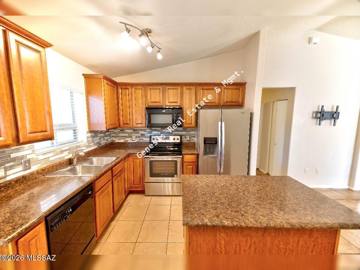 N/A - Residential Lease