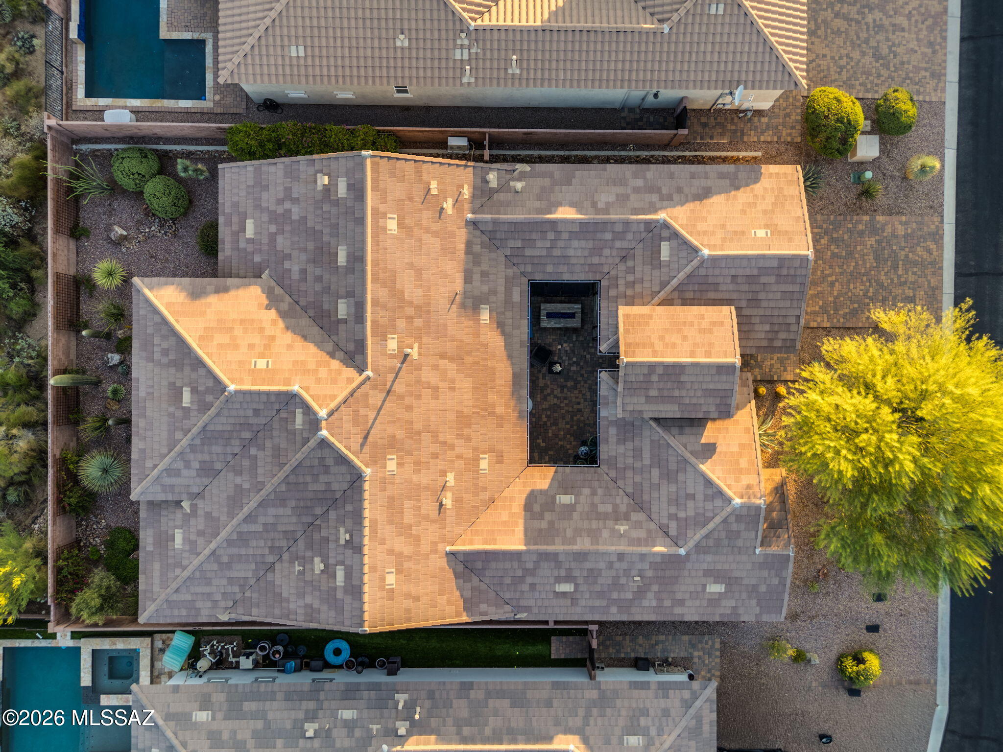 Golden Barrel Place At Dove Mountain SQ20141710079 - Residential