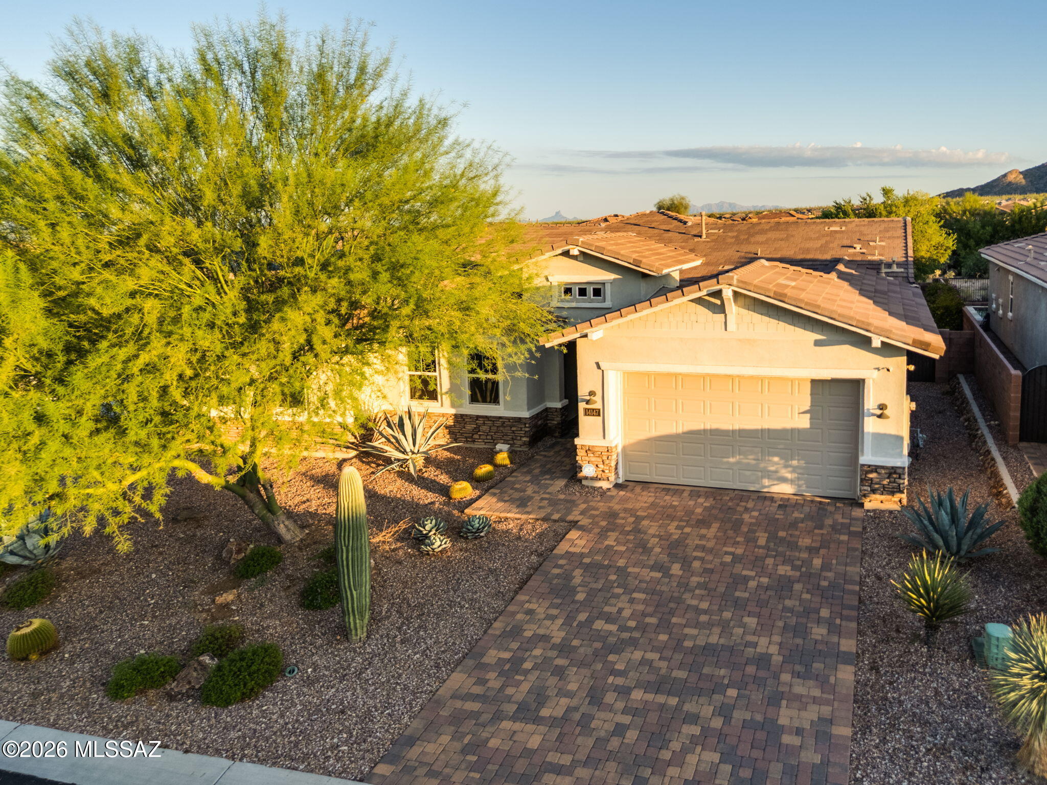 Golden Barrel Place At Dove Mountain SQ20141710079 - Residential
