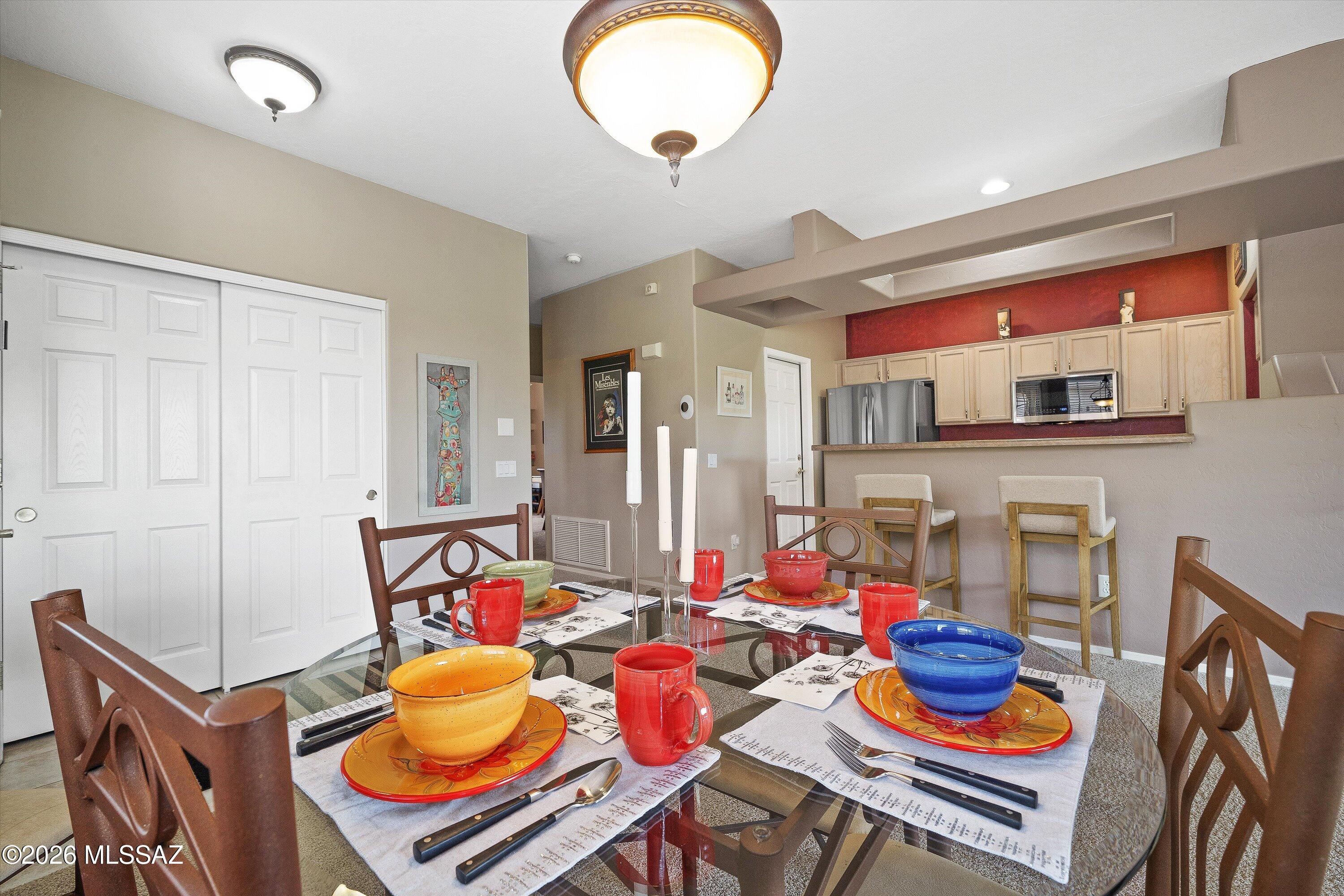 Vistoso Golf Casitas II, A Condominium (101-116, 201-216) - Residential