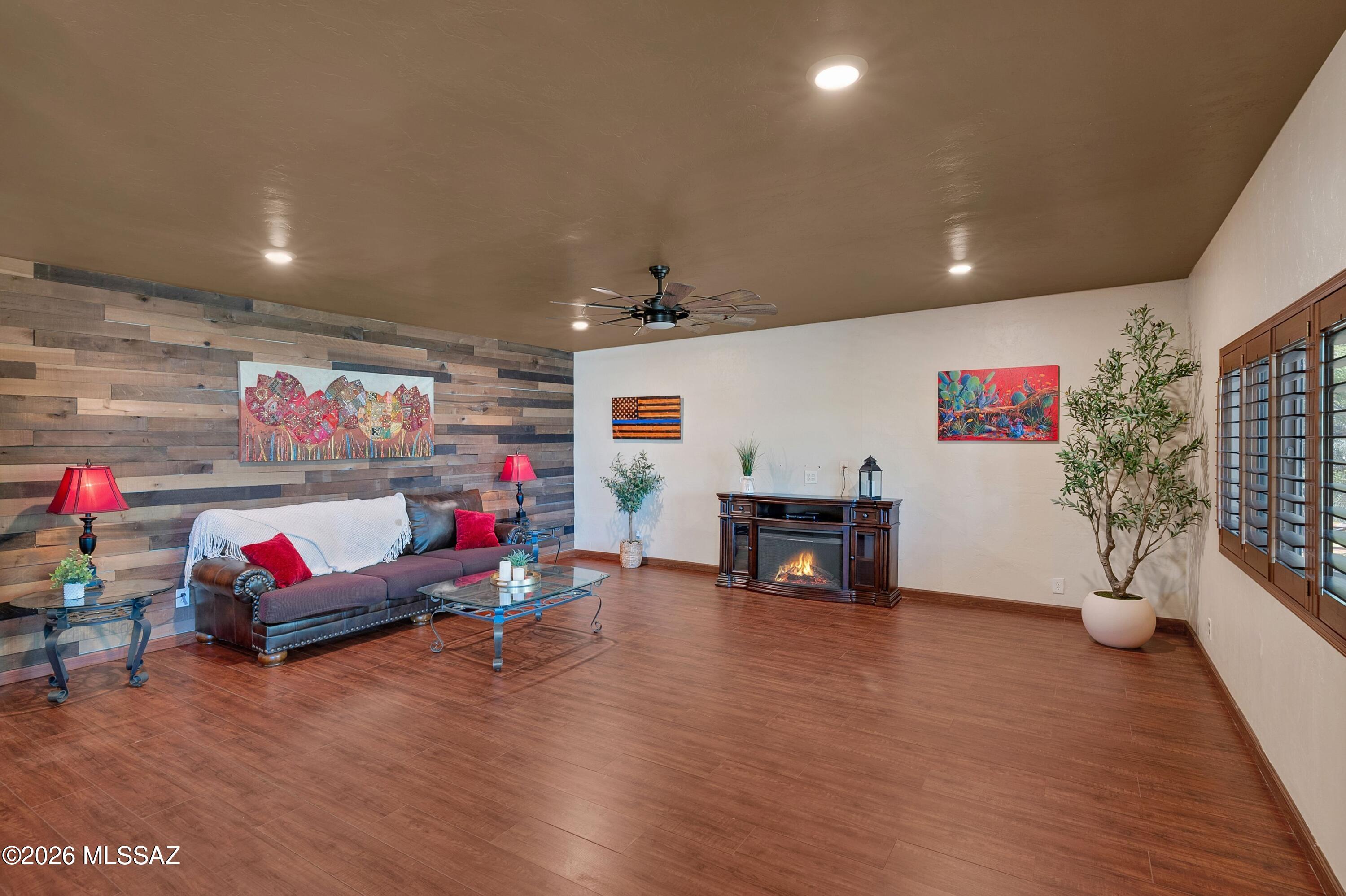 Saguaro West Estates (1-78) - Residential