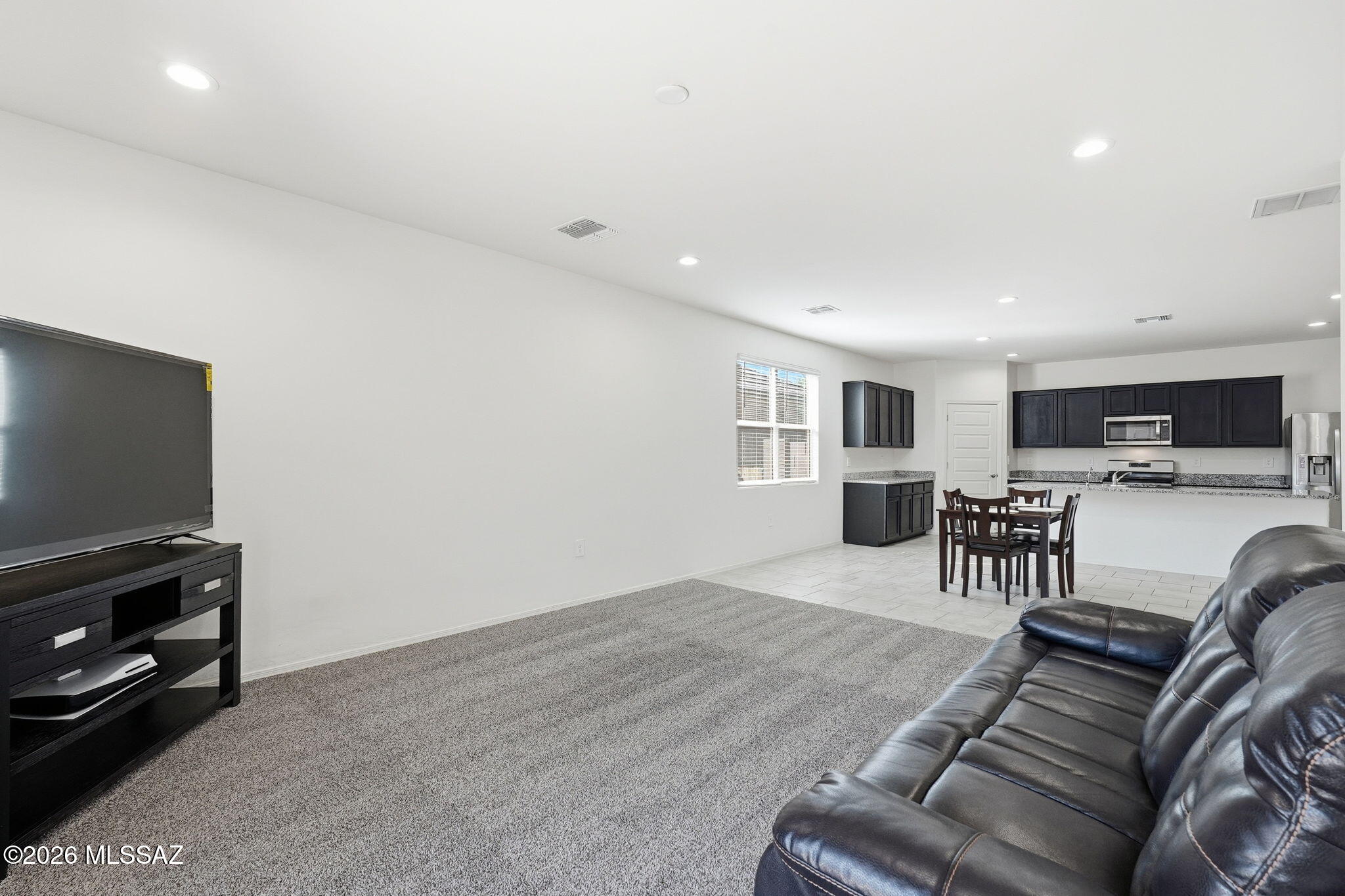 Saguaro Bloom SQ20180540069 - Residential