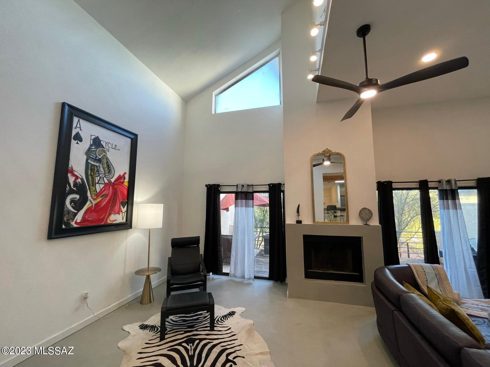 Mescal Place Townhouses (1-13) - Residential Lease