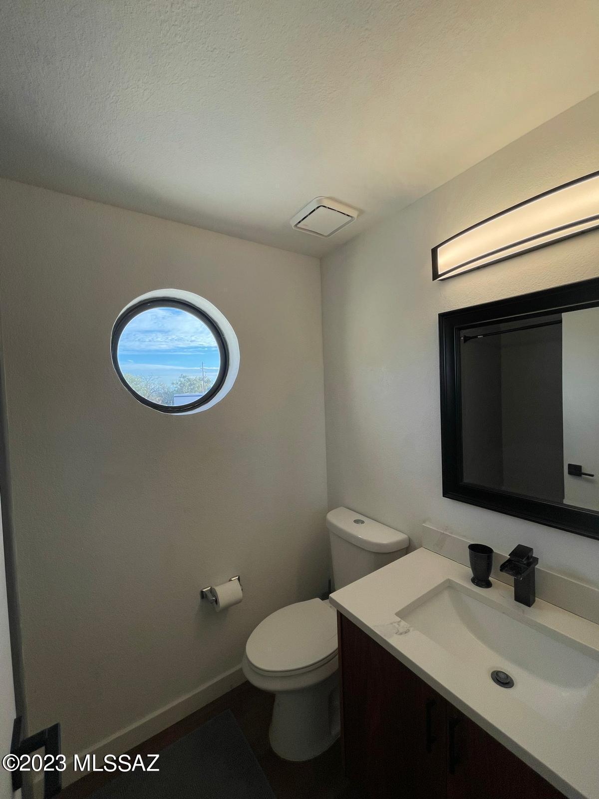 Mescal Place Townhouses (1-13) - Residential Lease