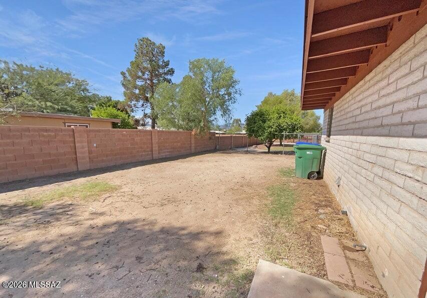 Casas Adobes Park (541-643) - Residential