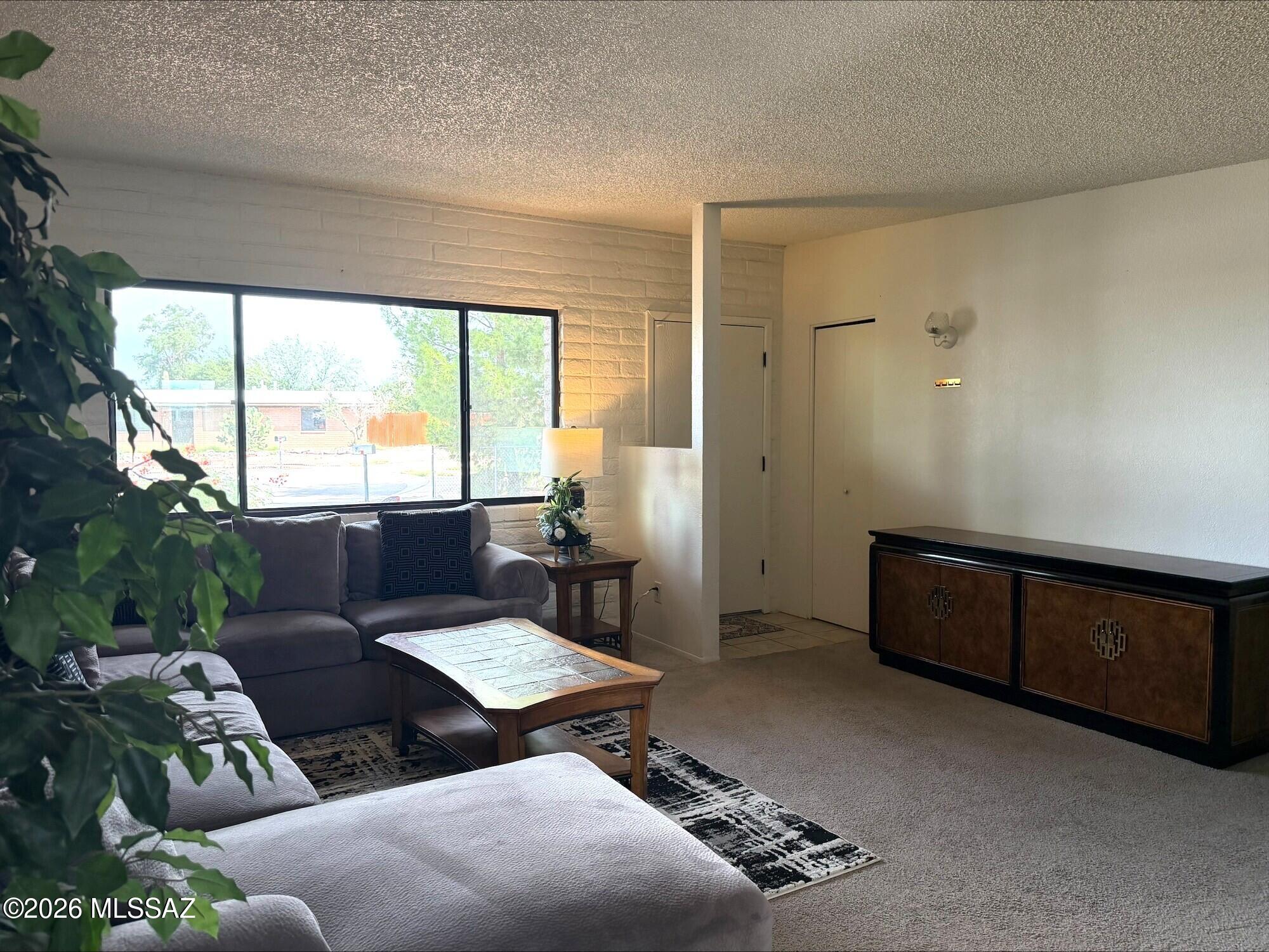 Casas Adobes Park (541-643) - Residential