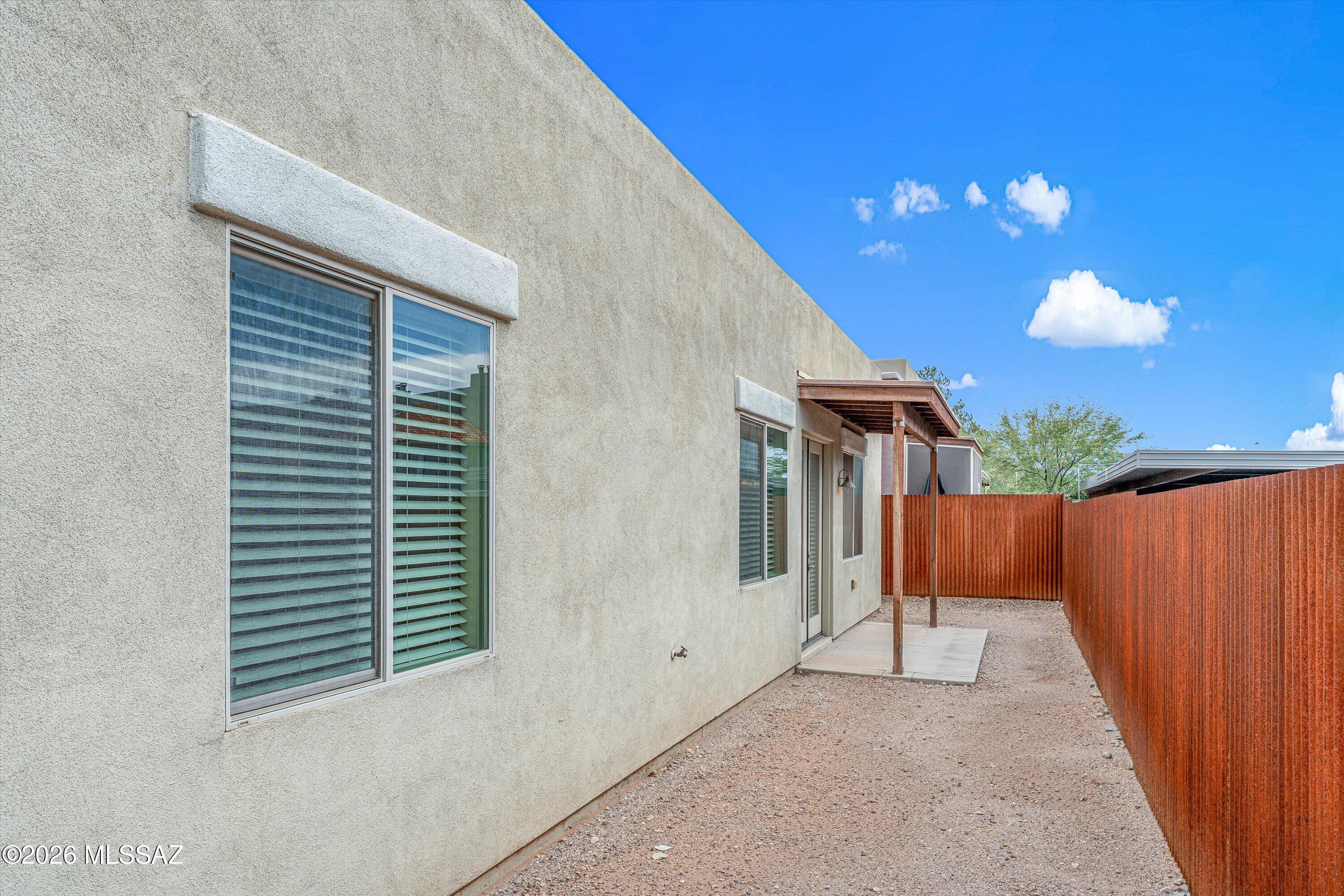 Alamo Crossing - Residential