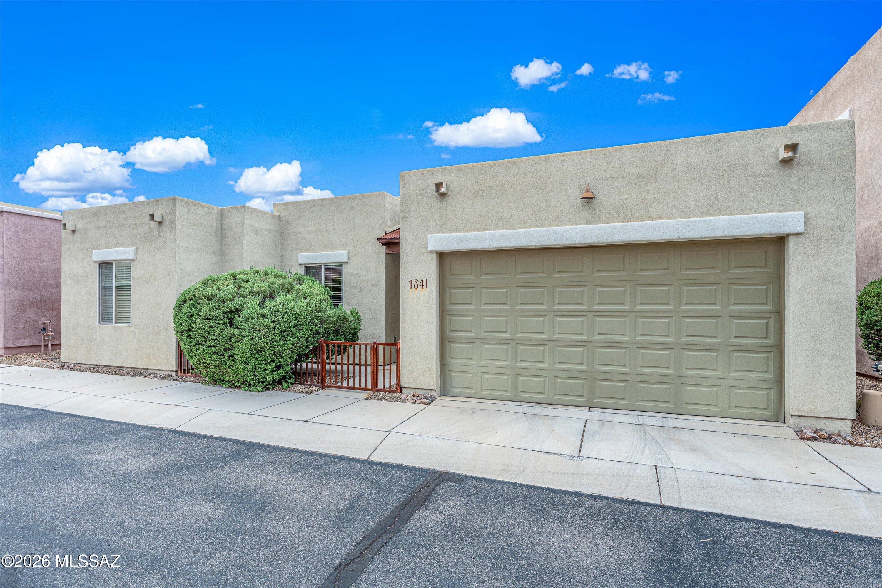 Alamo Crossing - Residential