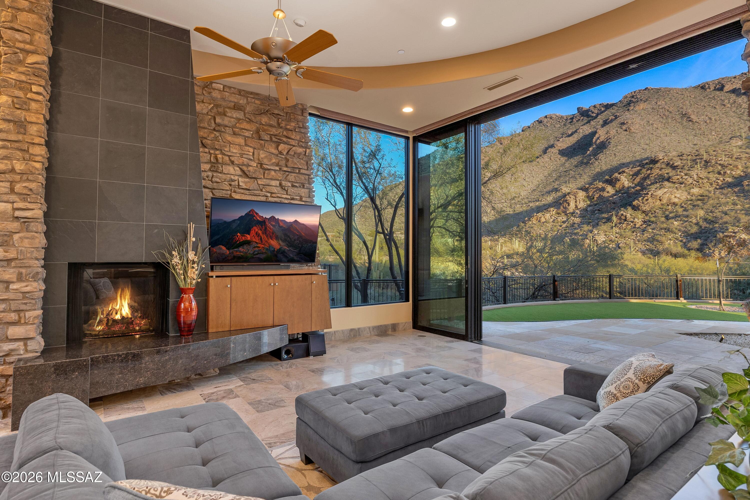 Canyon Pass At Dove Mountain - Residential