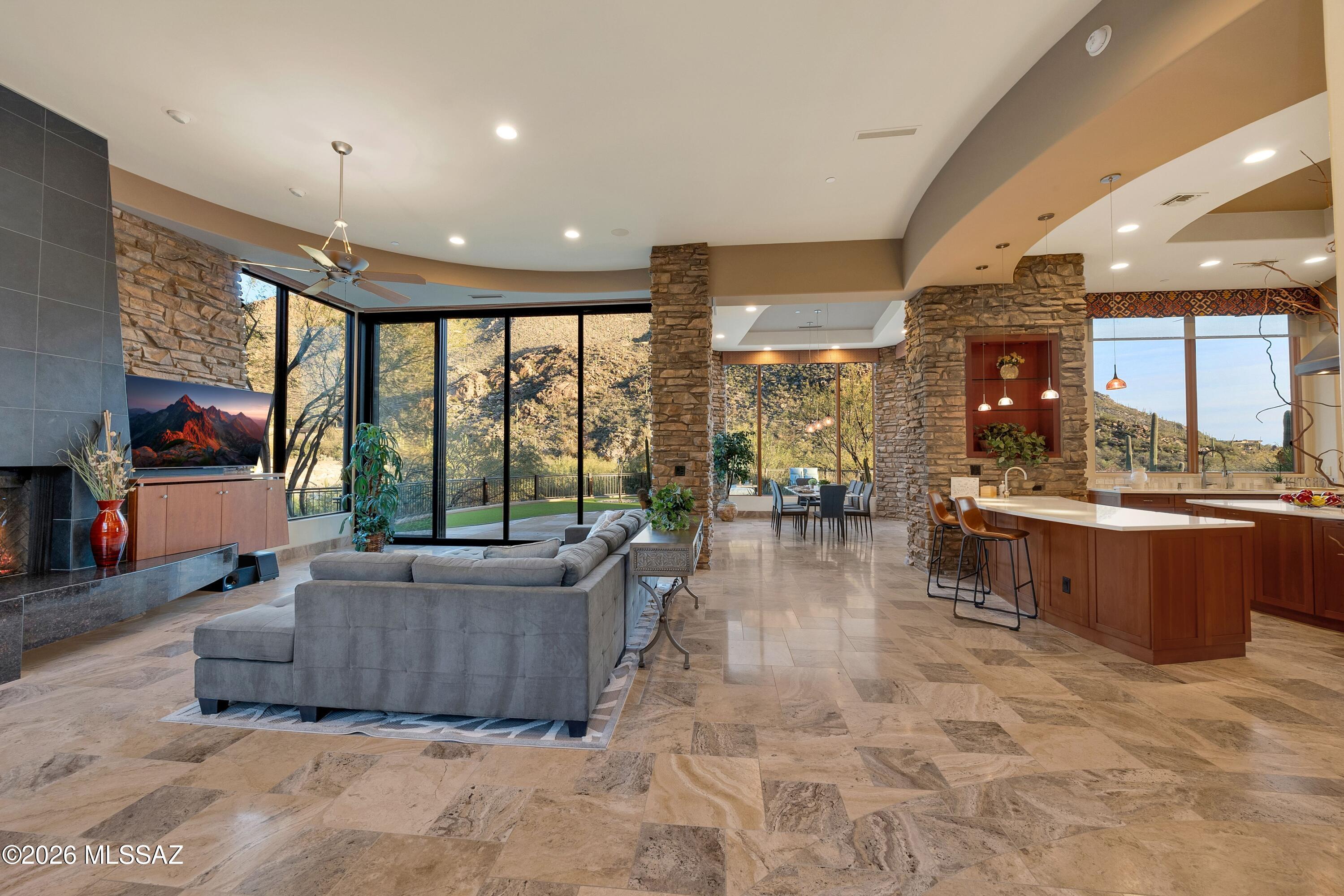 Canyon Pass At Dove Mountain - Residential
