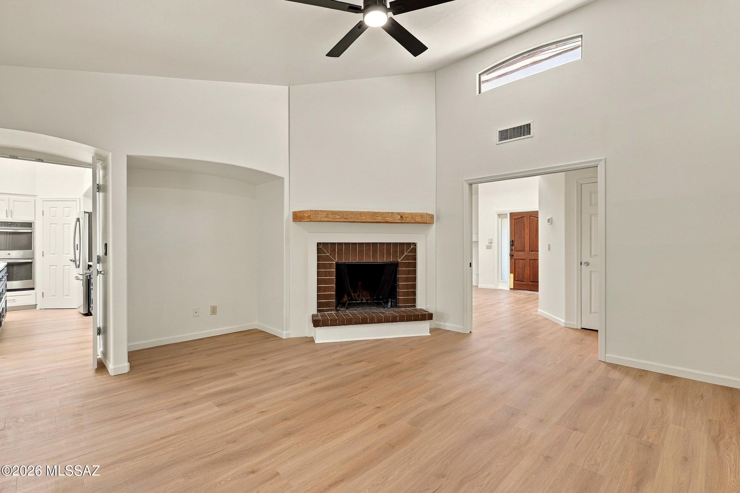 Riverbend Sabino Canyon Rd Amd - Residential
