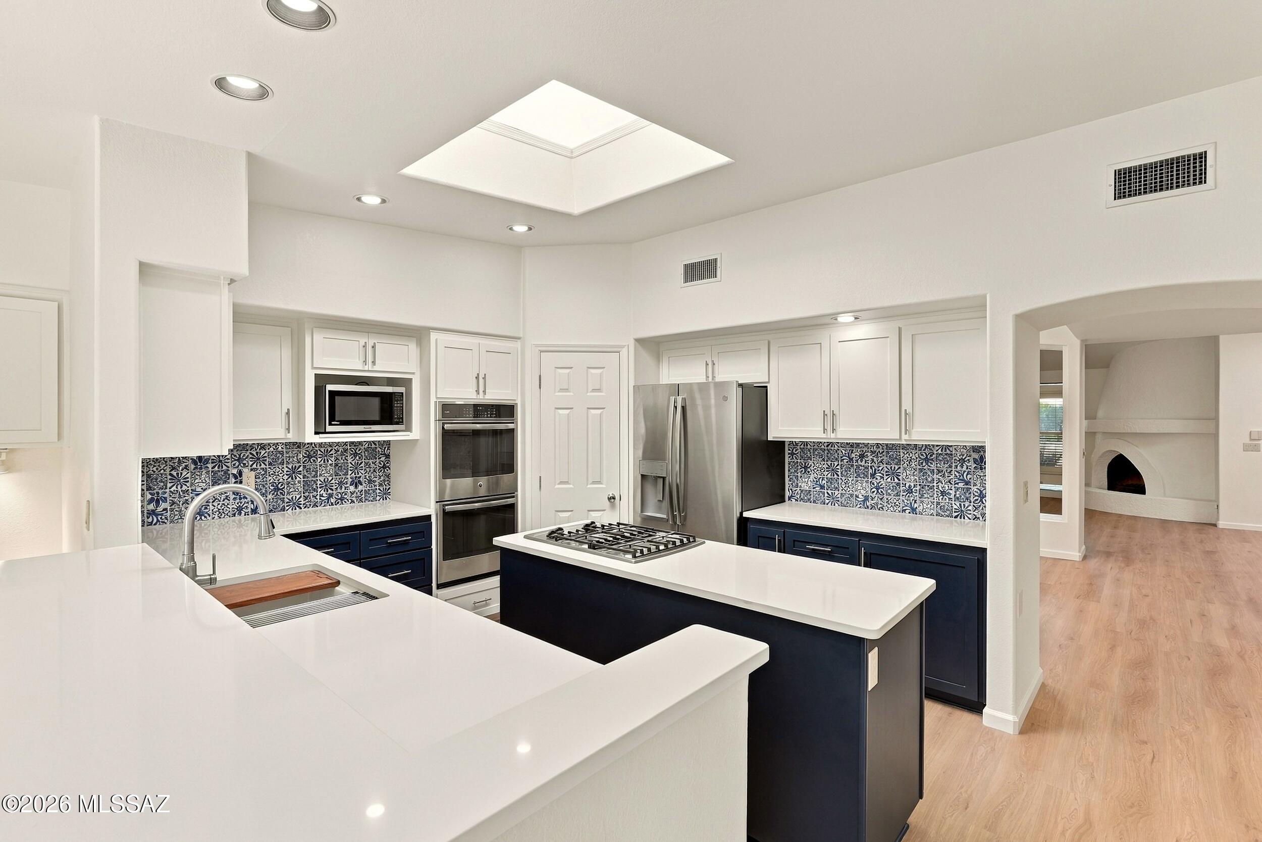 Riverbend Sabino Canyon Rd Amd - Residential