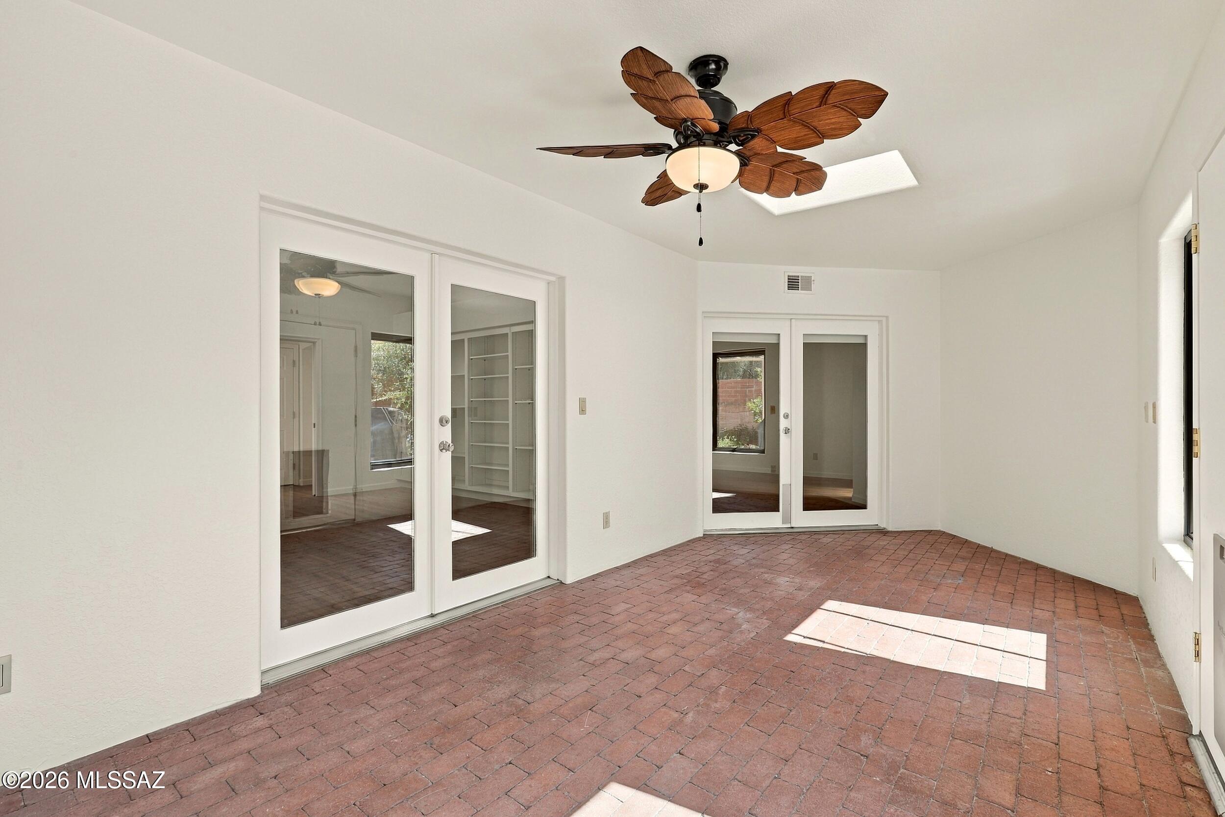 Riverbend Sabino Canyon Rd Amd - Residential