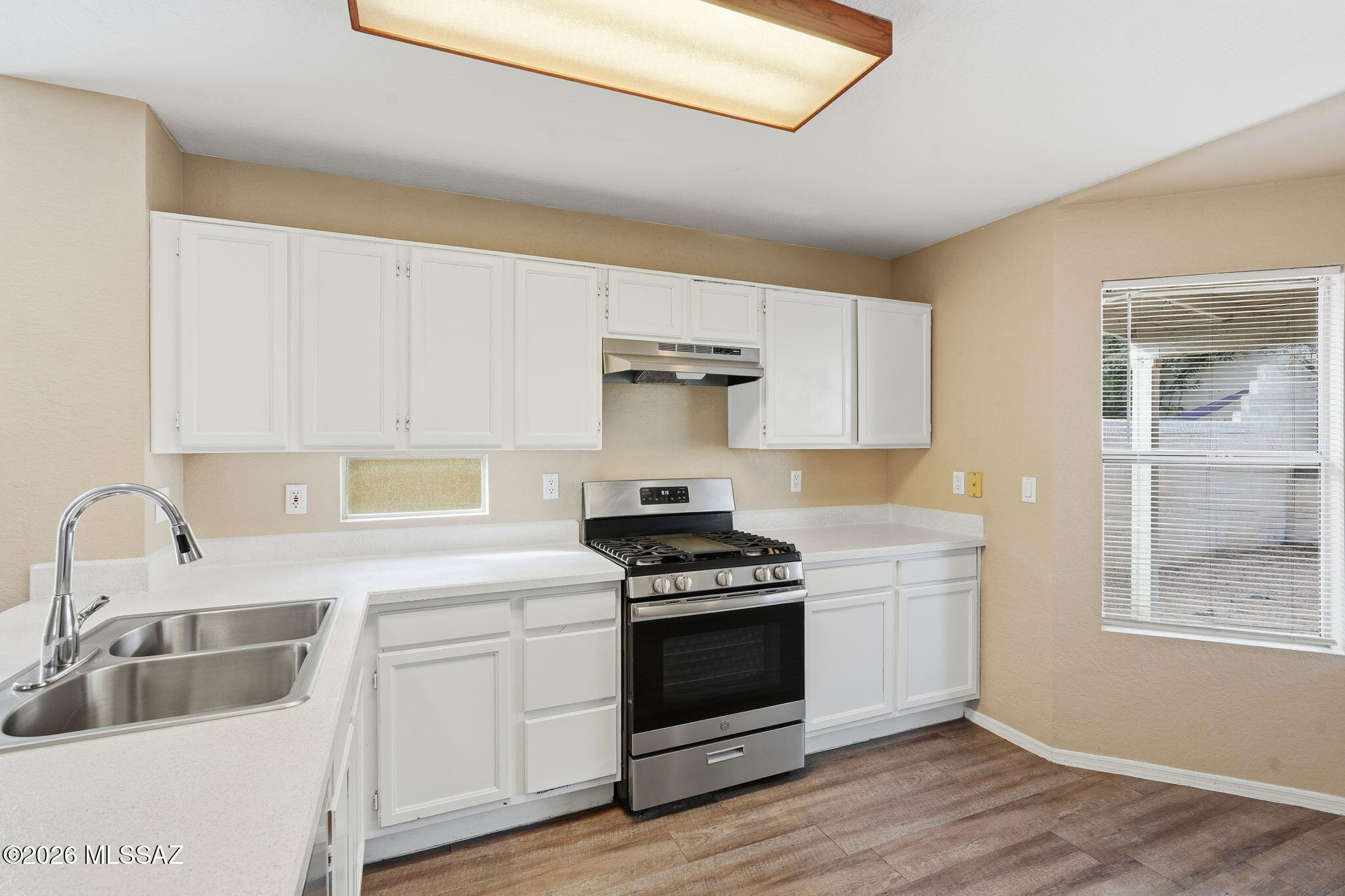 Country Highlands (1-180) - Residential