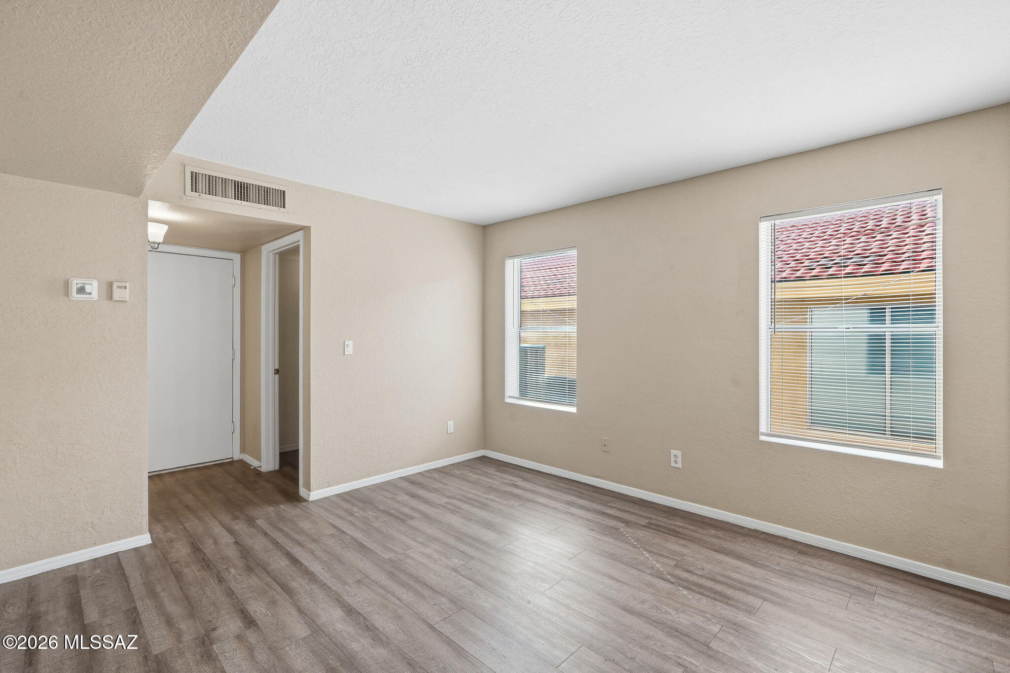 Country Highlands (1-180) - Residential