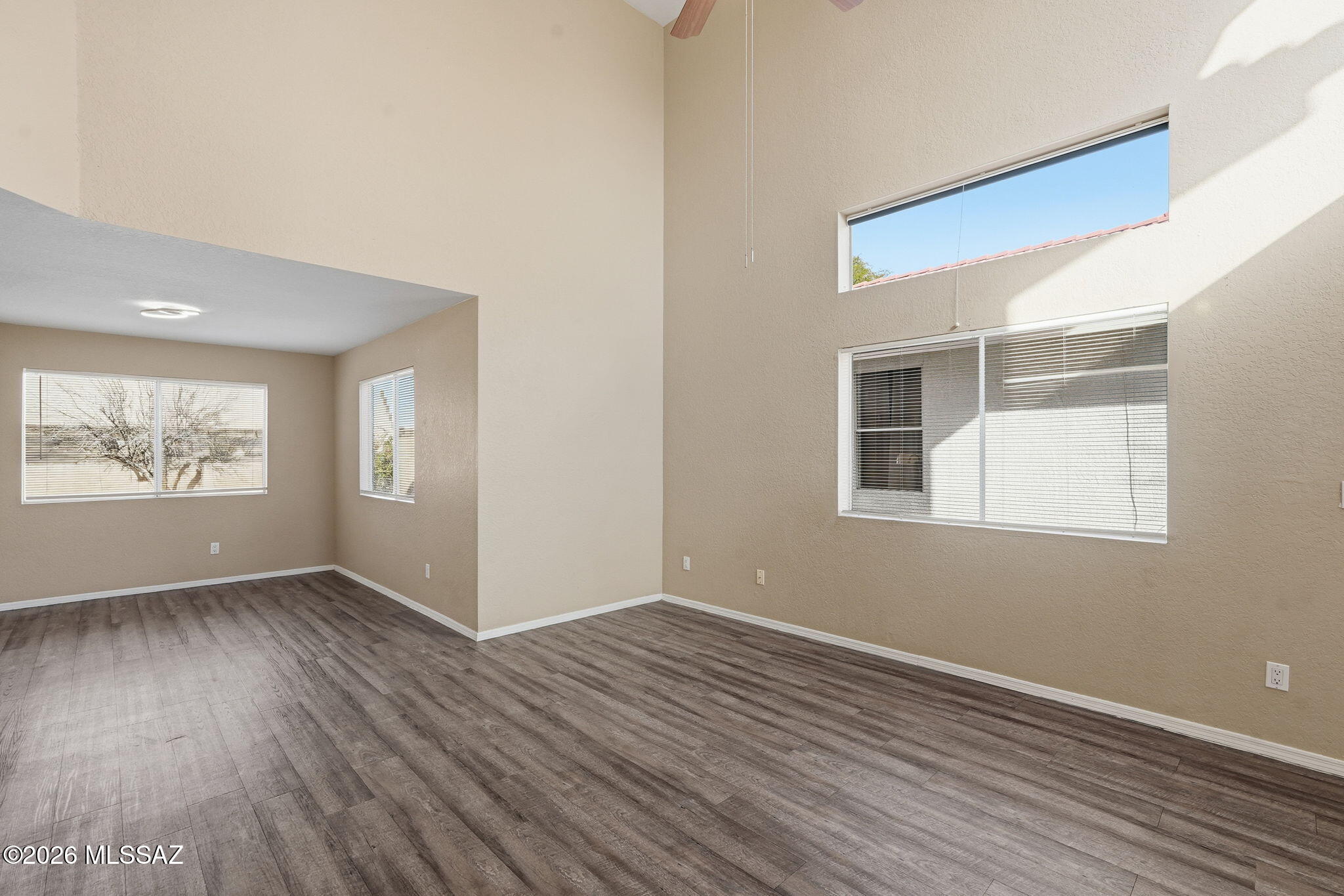 Country Highlands (1-180) - Residential