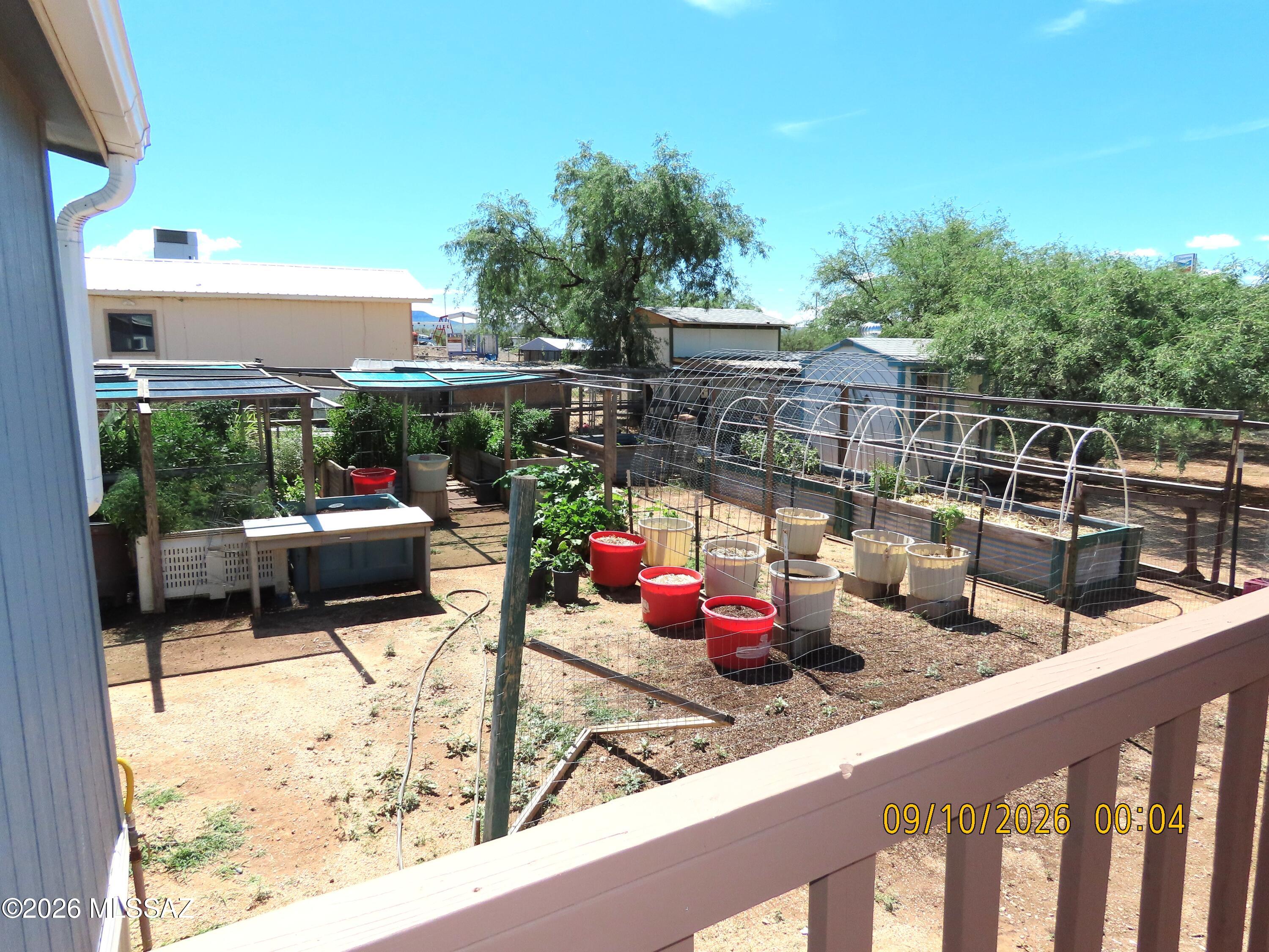 Mescal Lakes - Residential