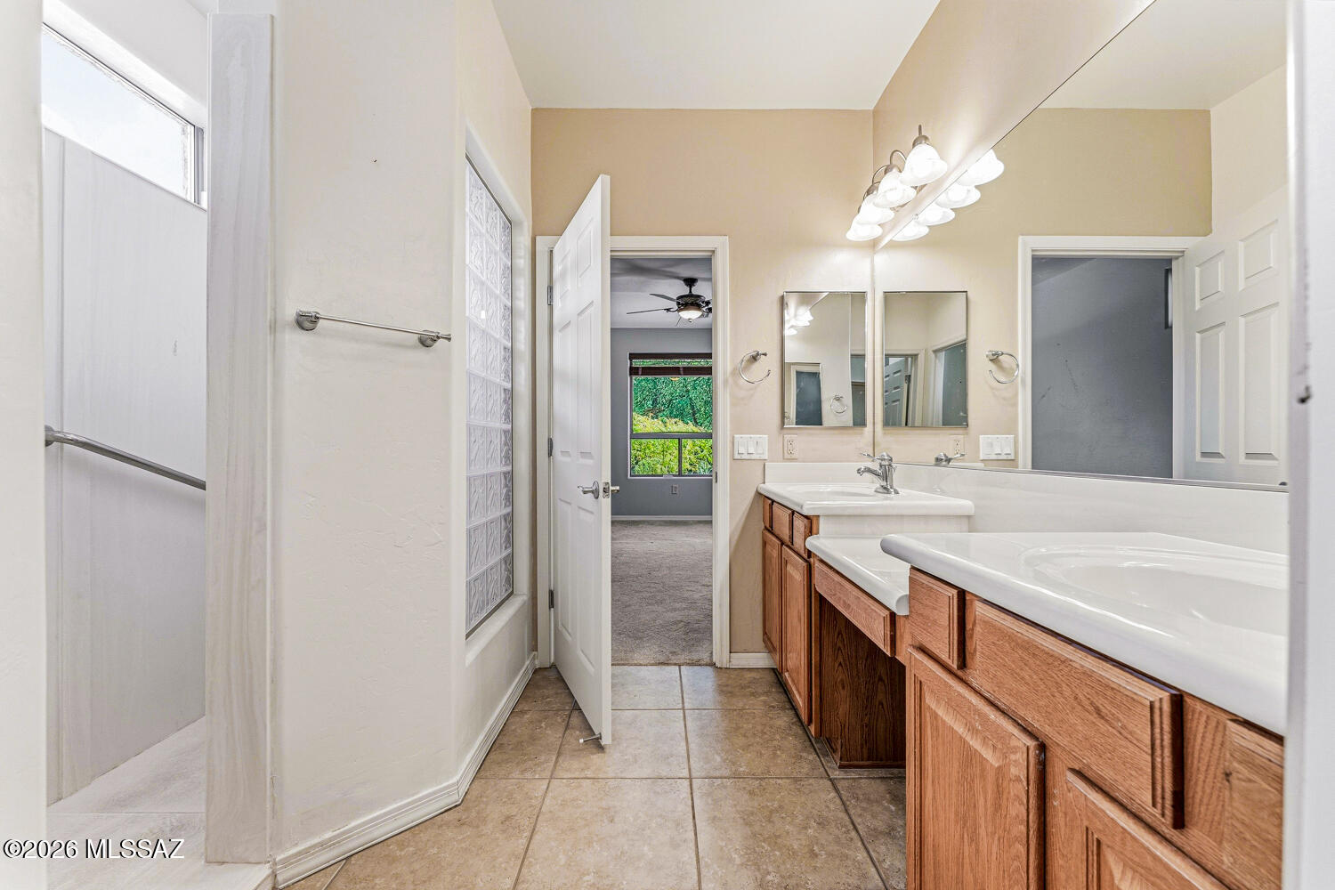 Las Campanas Villiage Phase II (112-219) - Residential