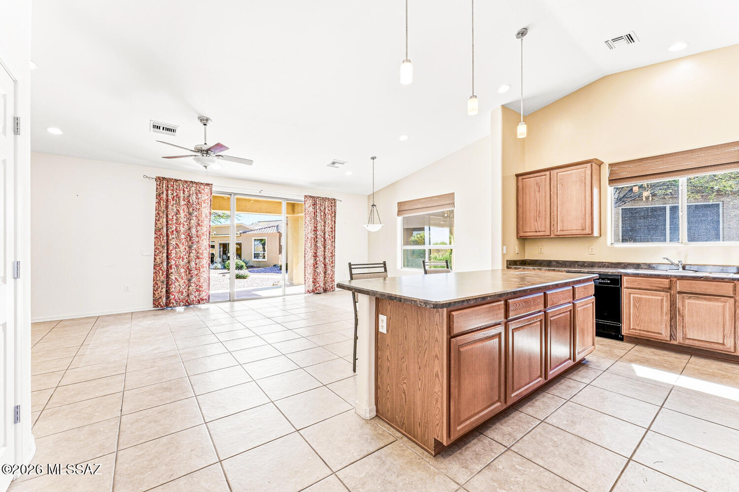 Las Campanas Villiage Phase II (112-219) - Residential