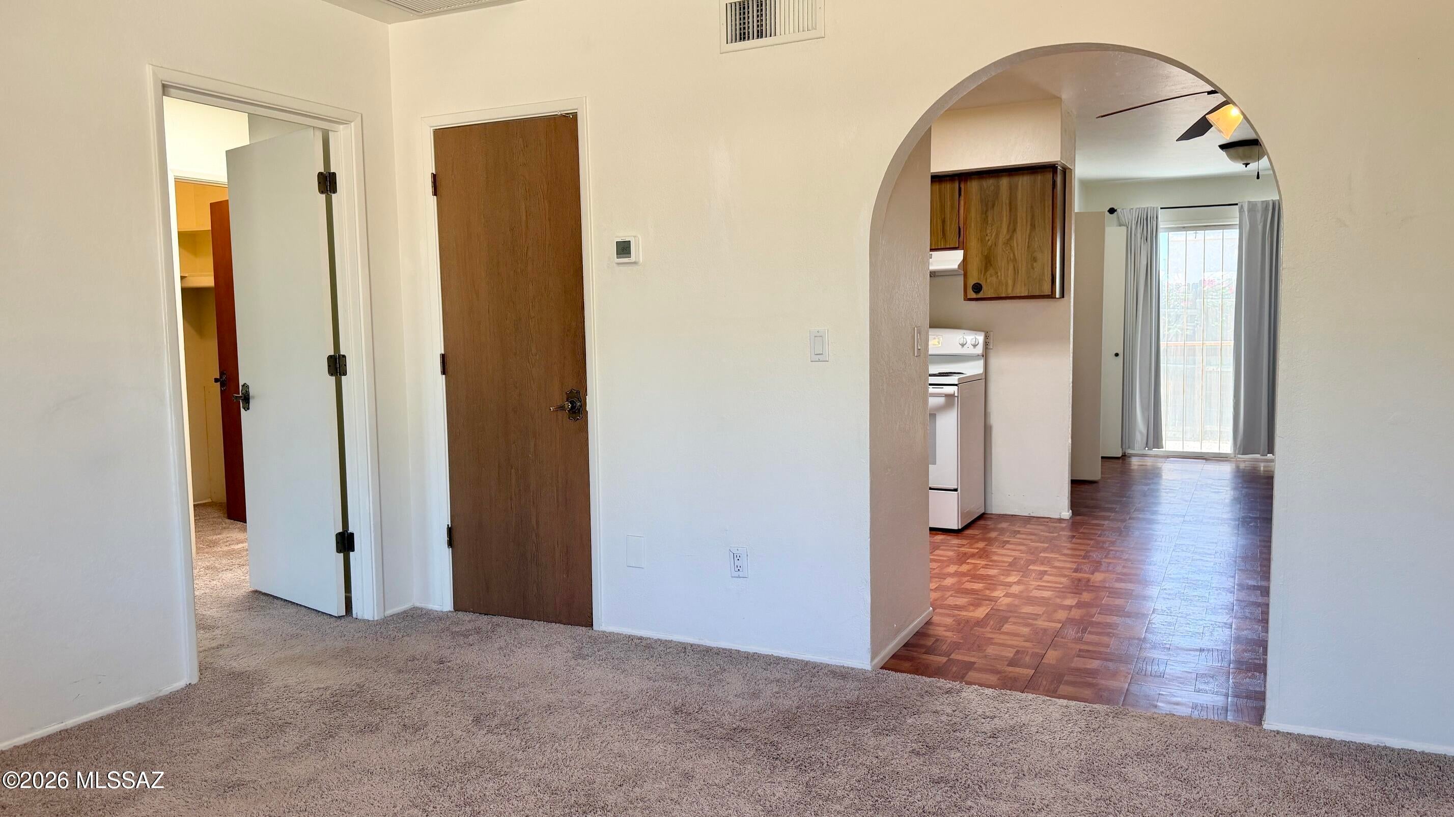 Western Winds Townhouses (1-37) - Residential