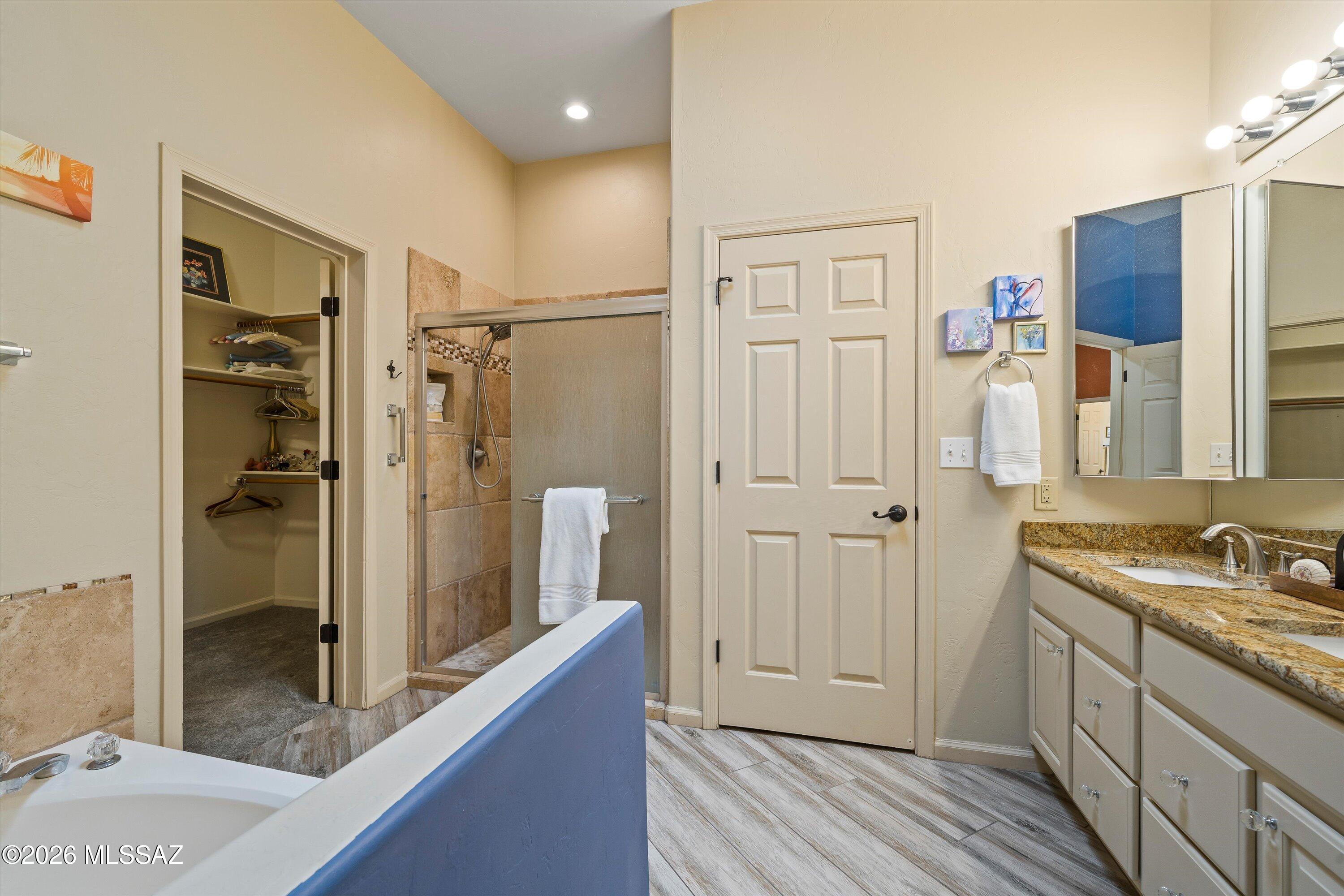 Carmel Pointe (1-104) - Residential
