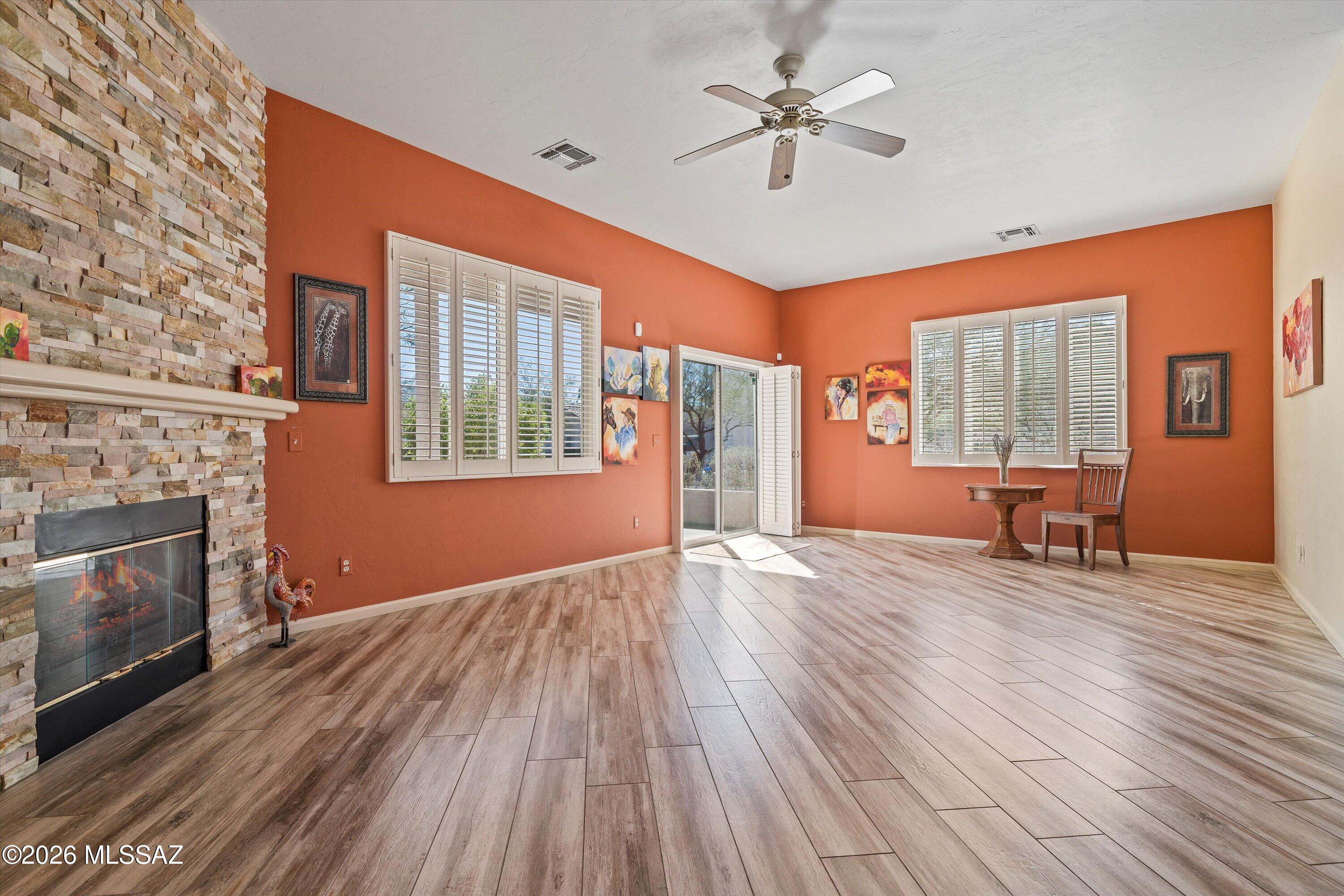 Carmel Pointe (1-104) - Residential